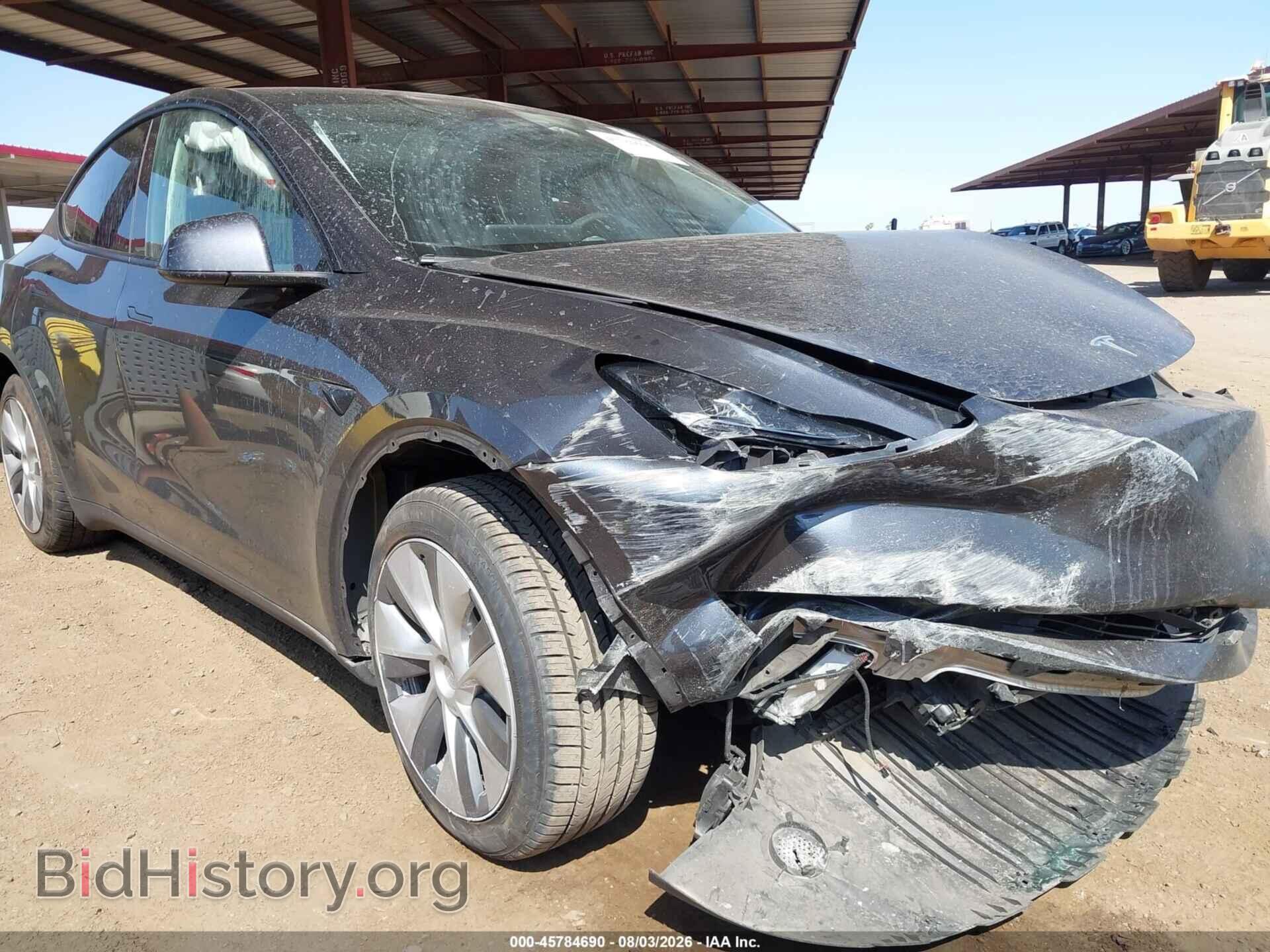 2024 TESLA MODEL Y - VIN: 7SAYGDED1RF053146 - Фото 6