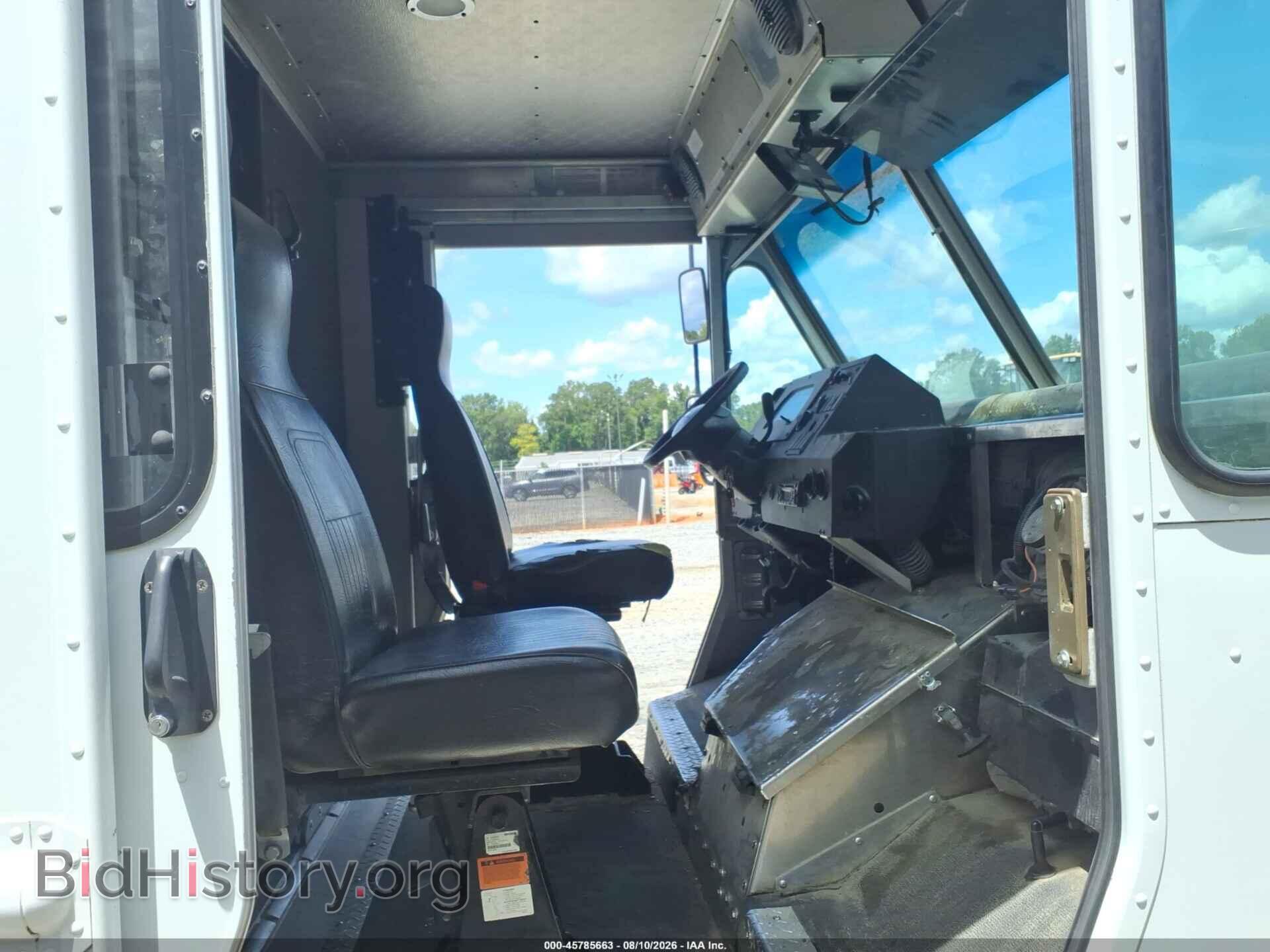 2019 FORD E-350 STRIPPED - VIN: 1FC3E3K6XKDC46275 - Photo 5