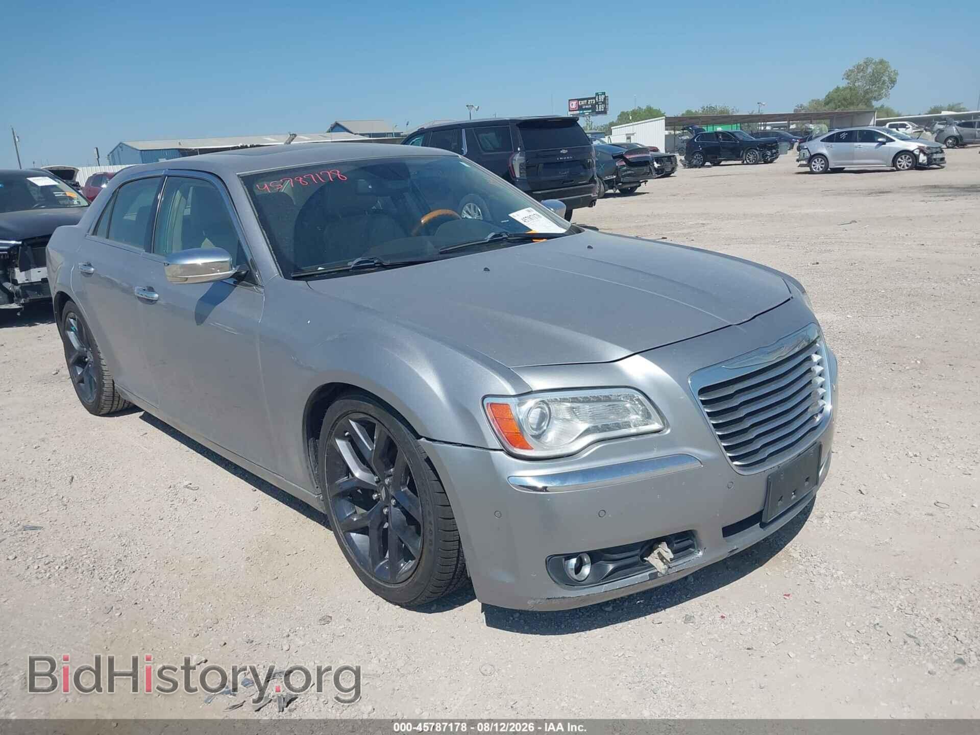Фотография 2C3CCAET7DH632559 - CHRYSLER 300C 2013