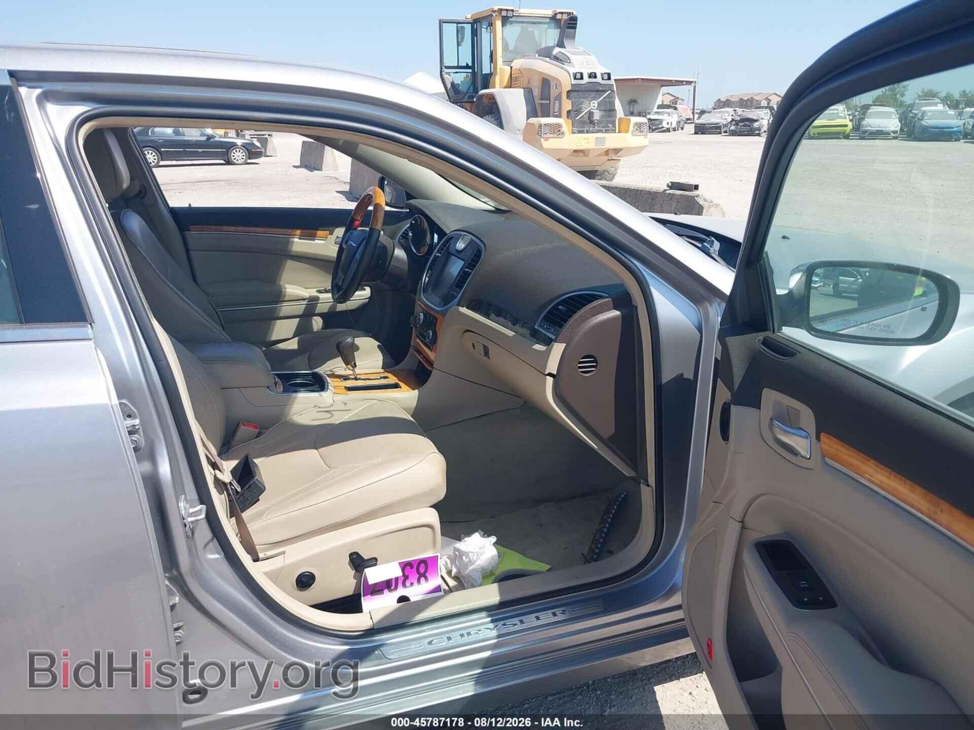 2013 CHRYSLER 300C - VIN: 2C3CCAET7DH632559 - Фото 5