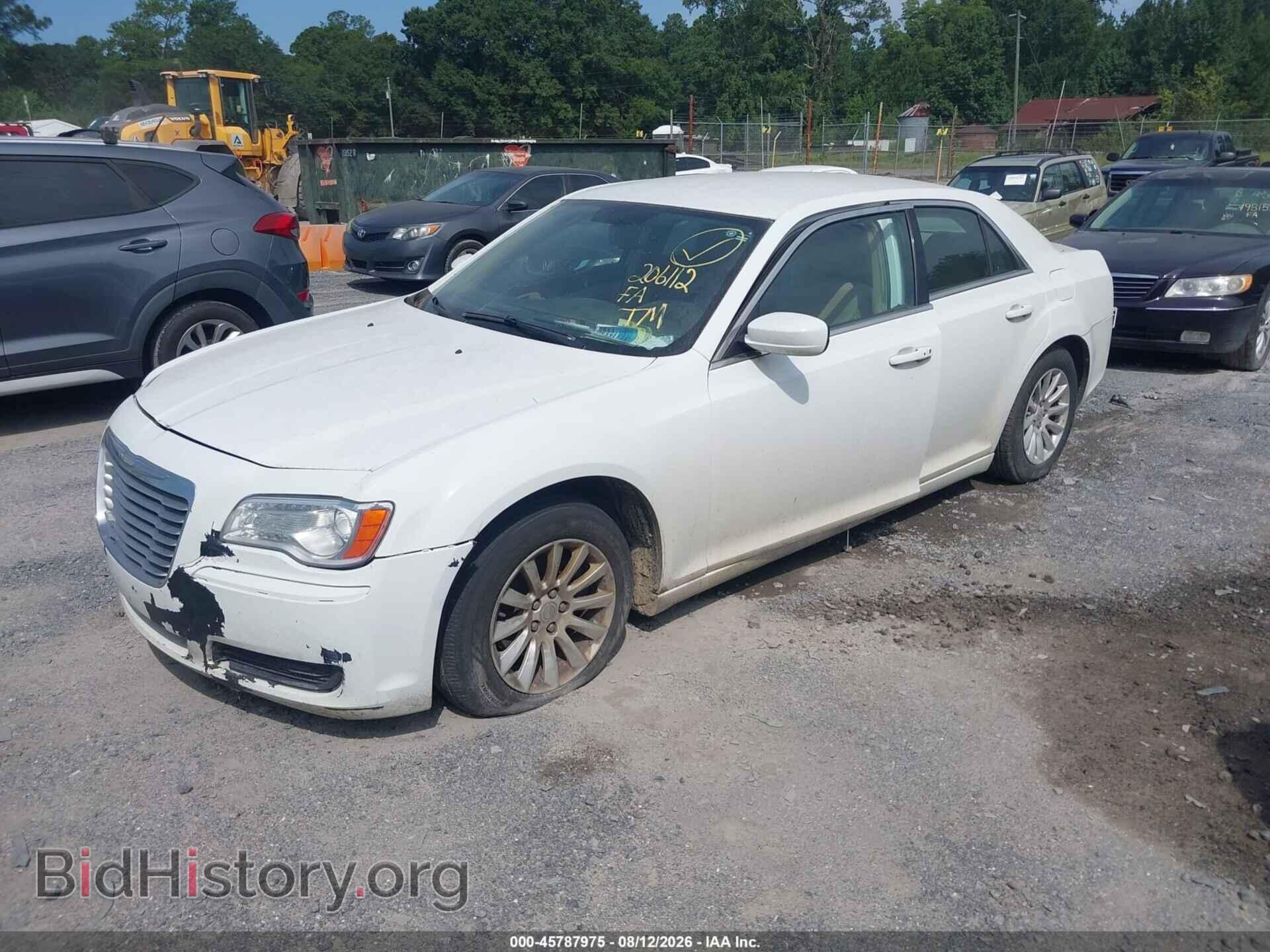 2012 CHRYSLER 300 - VIN: 2C3CCAAG6CH206112 - Фото 2