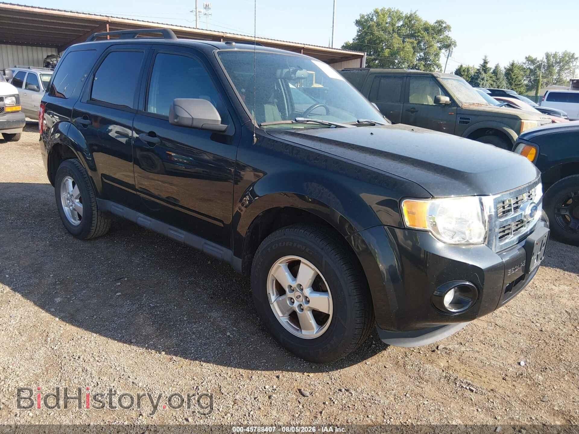 Photo 1FMCU0D75BKC28877 - FORD ESCAPE 2011