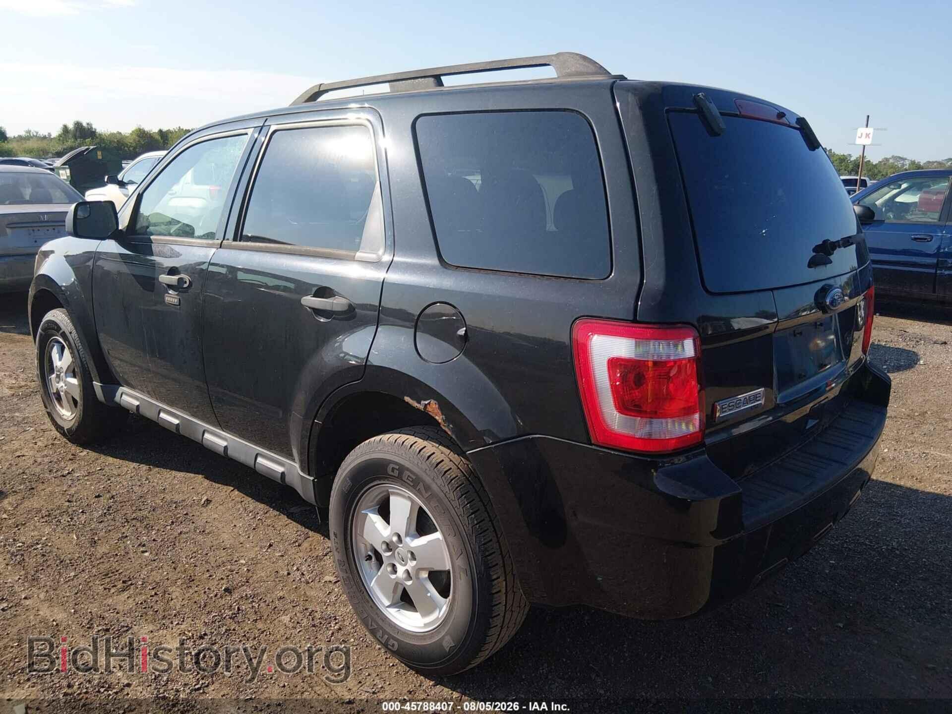 2011 FORD ESCAPE - VIN: 1FMCU0D75BKC28877 - Фото 3