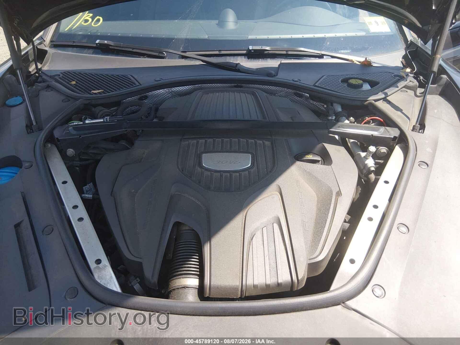 2017 PORSCHE PANAMERA - VIN: WP0AA2A72HL100653 - Photo 10