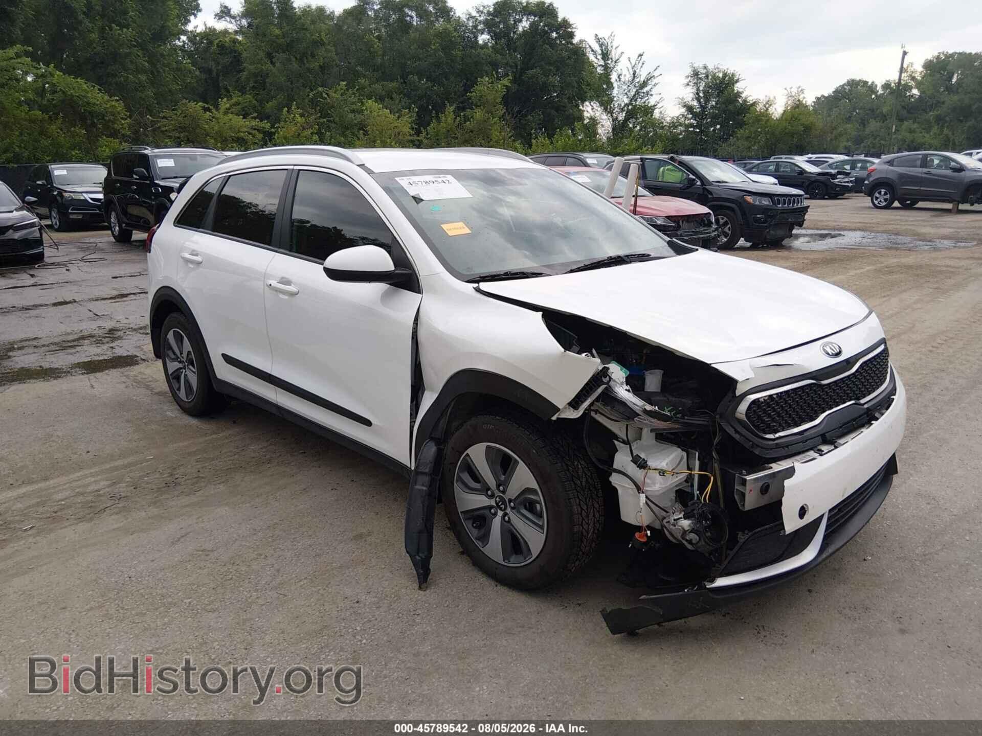 Фотография KNDCB3LC2H5093133 - KIA NIRO 2017