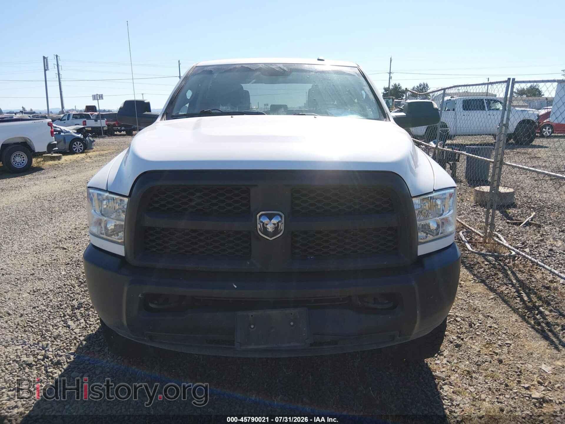 2018 RAM 2500 - VIN: 3C6TR5CTXJG282593 - Photo 17
