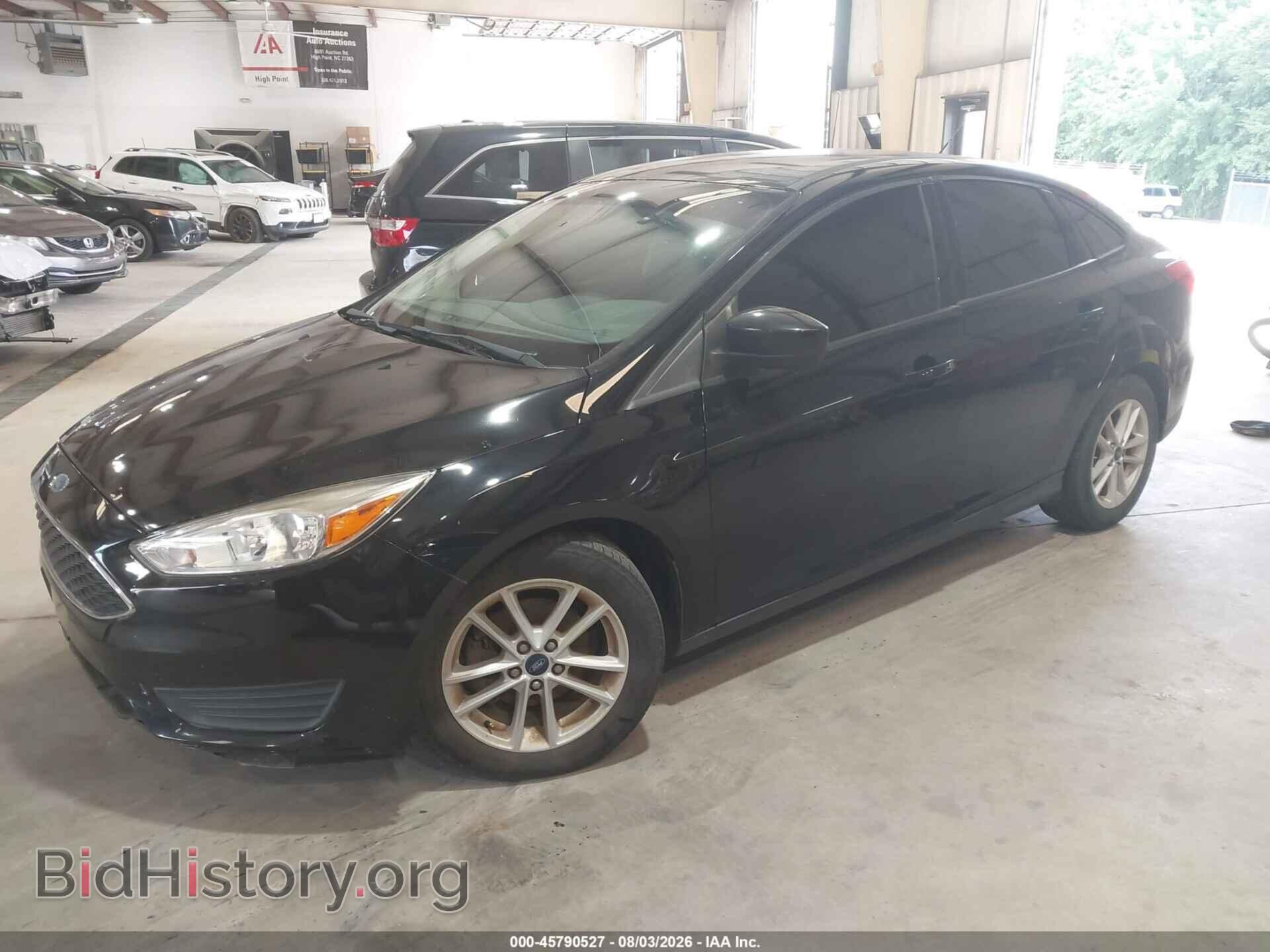 2018 FORD FOCUS - VIN: 1FADP3FEXJL291372 - Photo 2