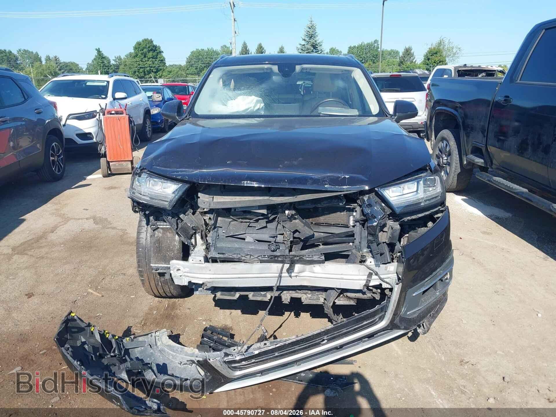 2018 AUDI Q7 - VIN: WA1LAAF76JD028667 - Photo 11
