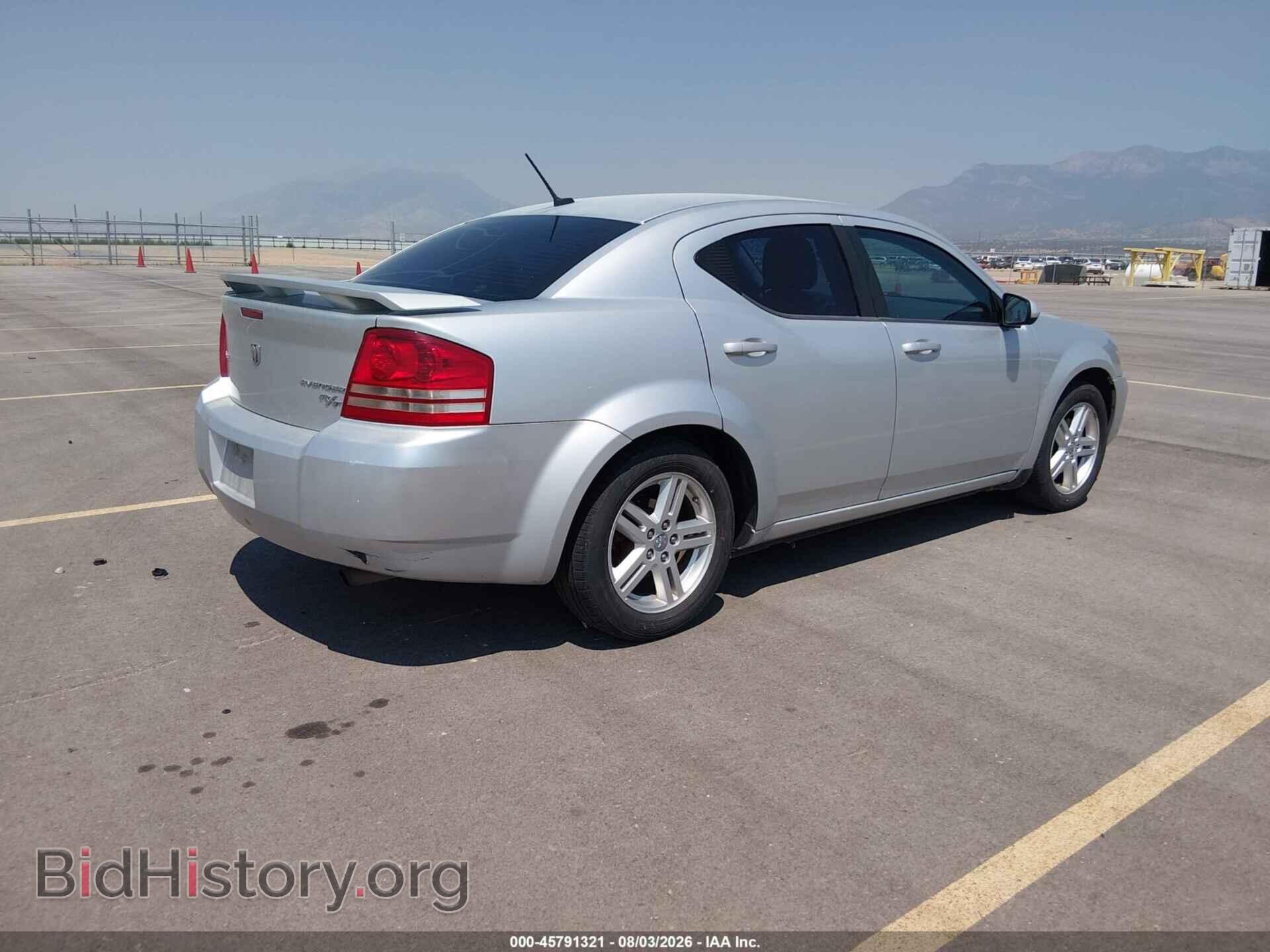 2010 DODGE AVENGER - VIN: 1B3CC5FB7AN220901 - Photo 4
