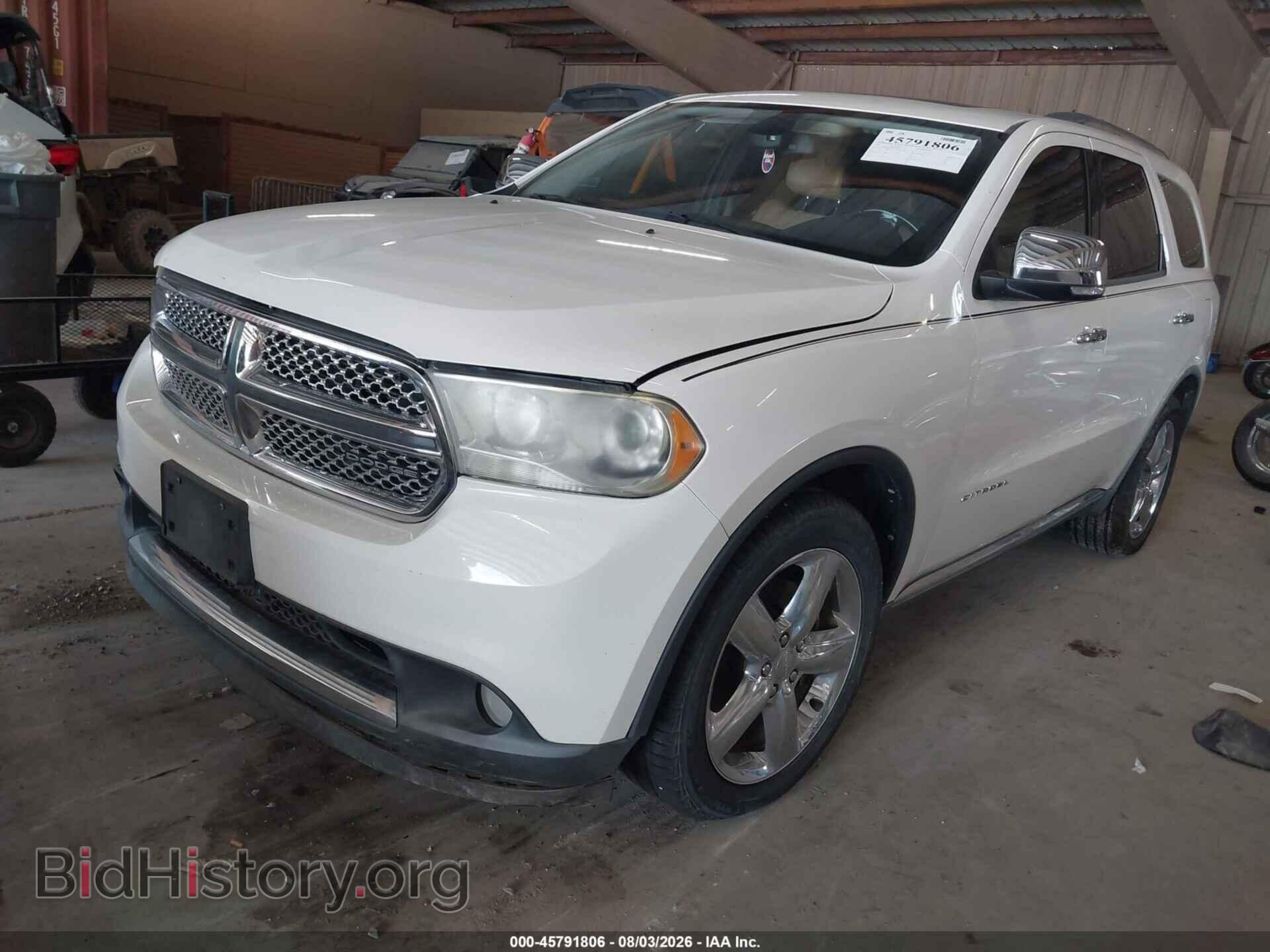 2011 DODGE DURANGO - VIN: 1D4SE5GT6BC693300 - Photo 2