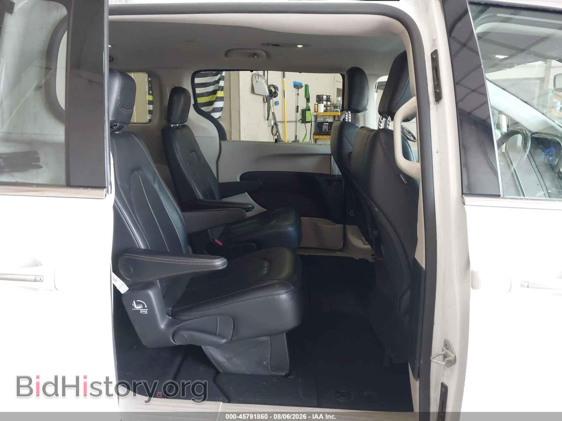 2019 CHRYSLER PACIFICA - VIN: 2C4RC1BG1KR680630 - Photo 8