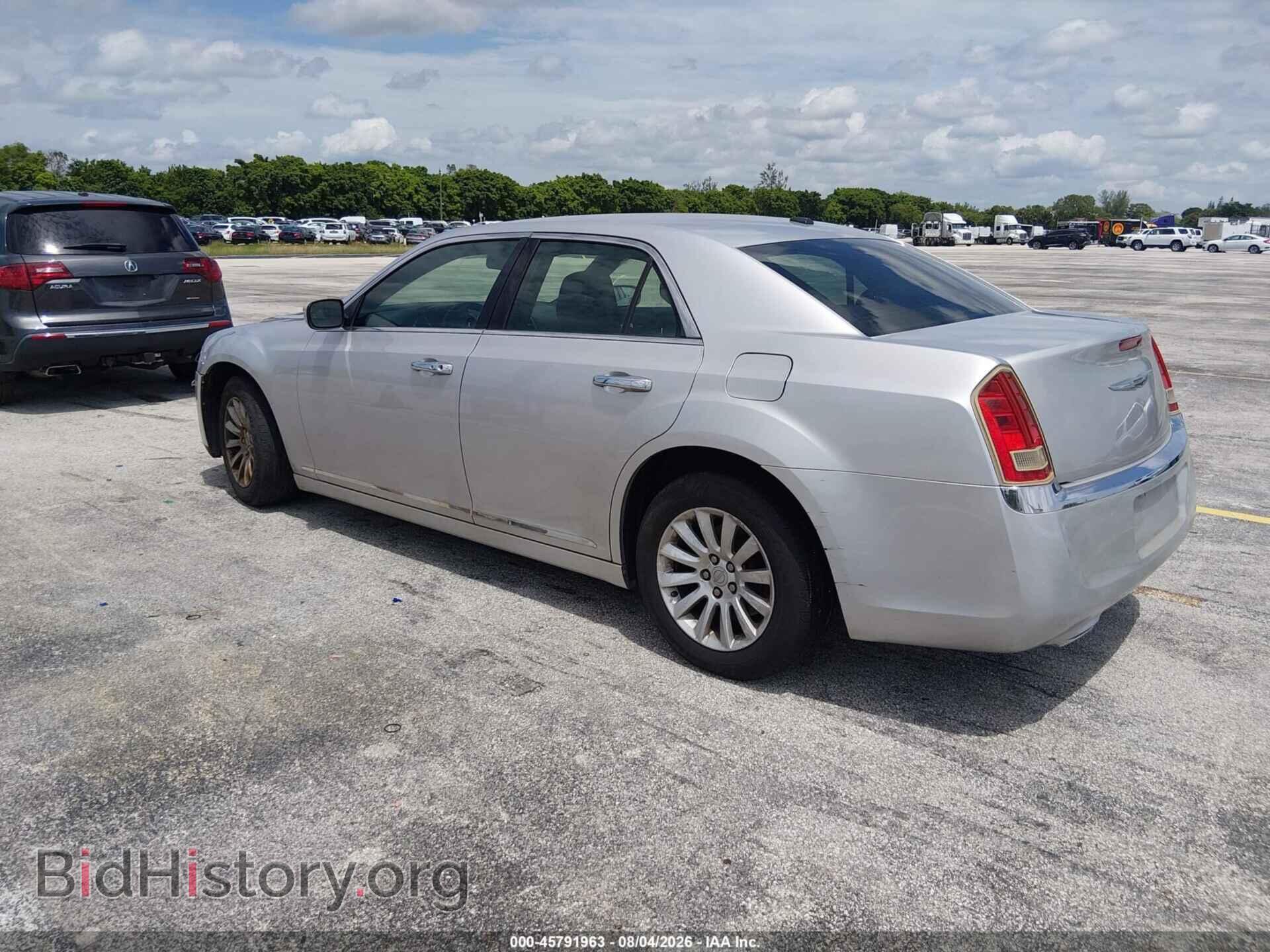 2012 CHRYSLER 300 - VIN: 2C3CCAAG3CH114018 - Photo 3