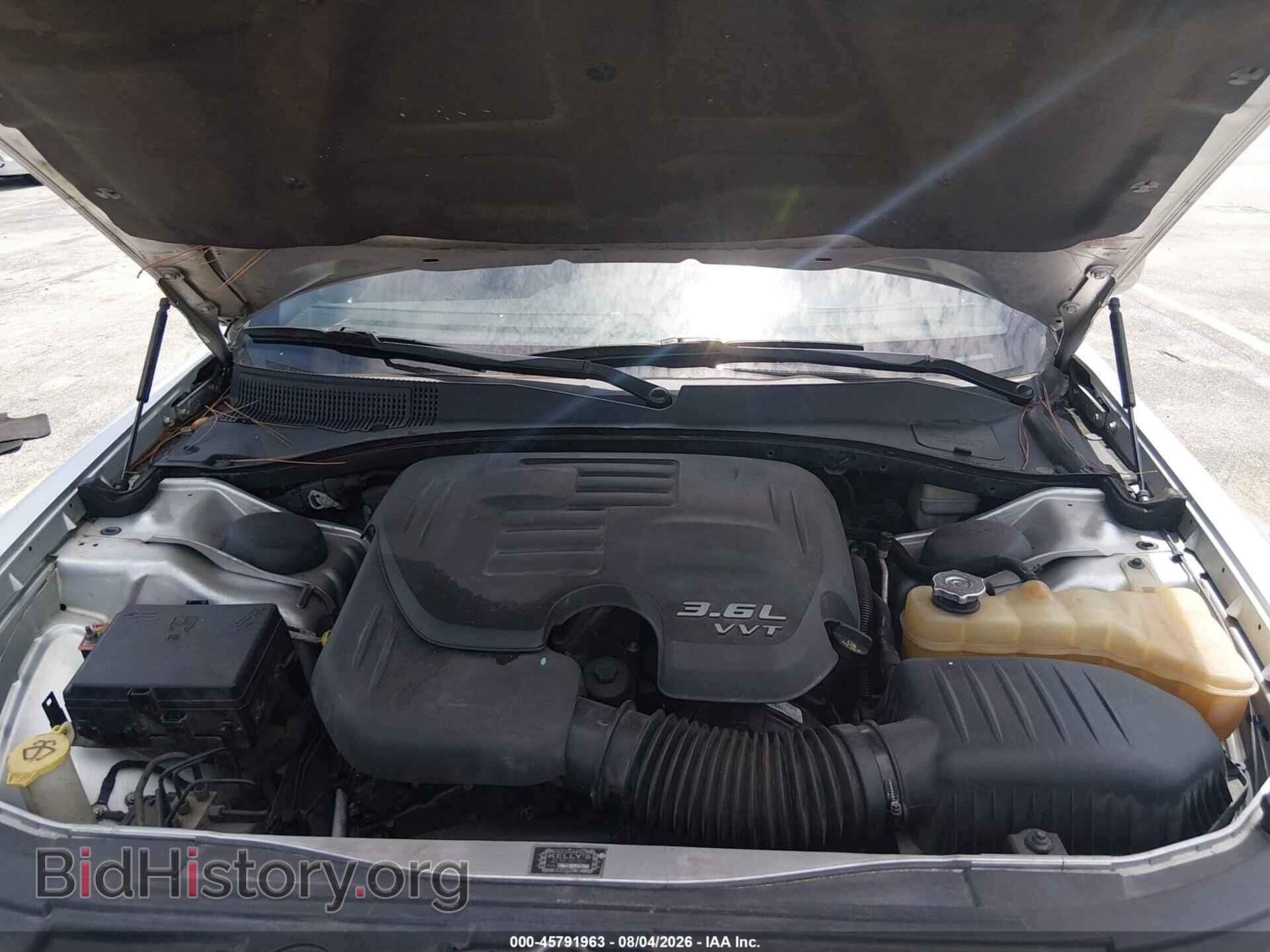 2012 CHRYSLER 300 - VIN: 2C3CCAAG3CH114018 - Photo 10
