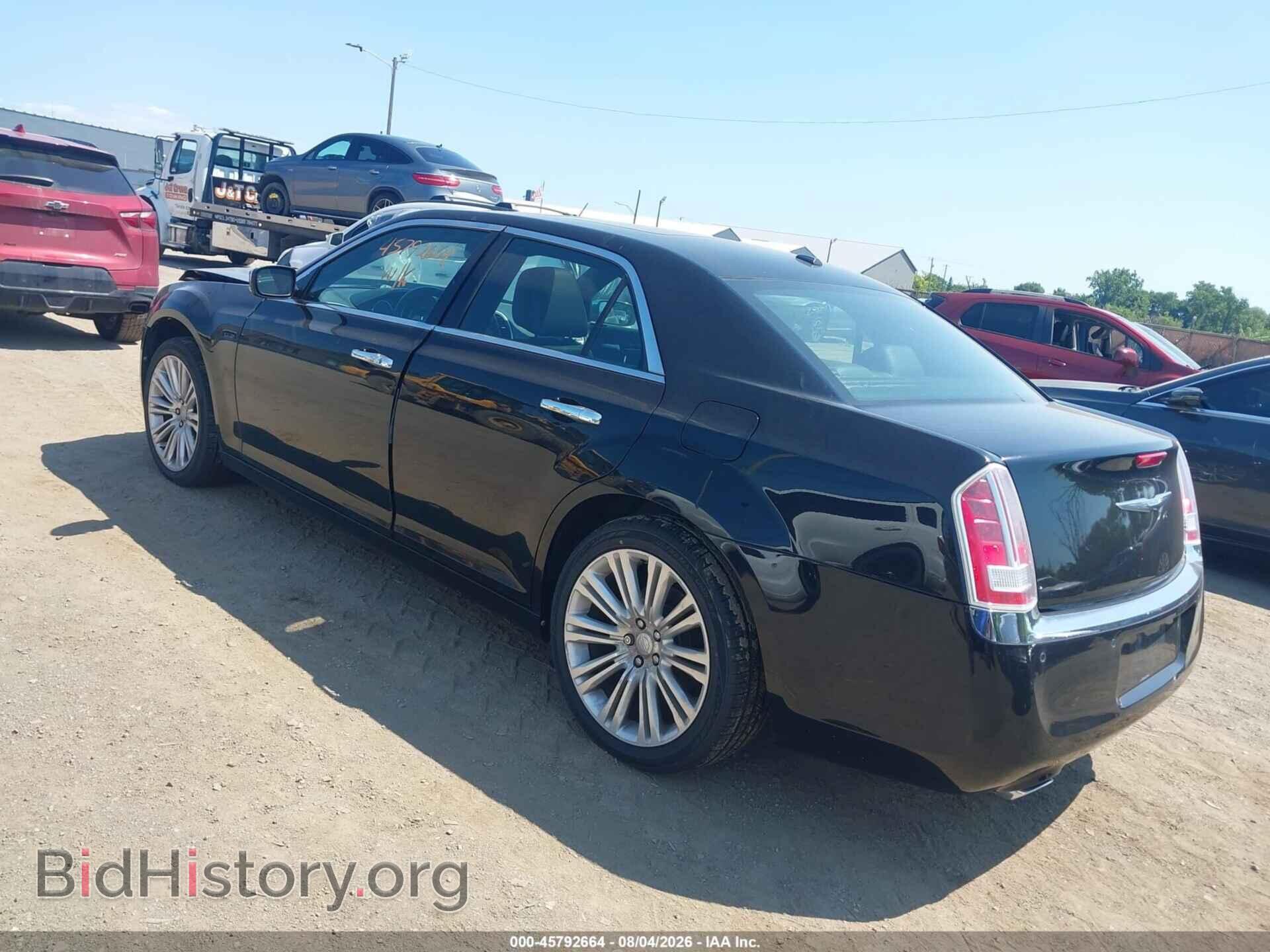2011 CHRYSLER 300C - VIN: 2C3CA6CTXBH595185 - Фото 3