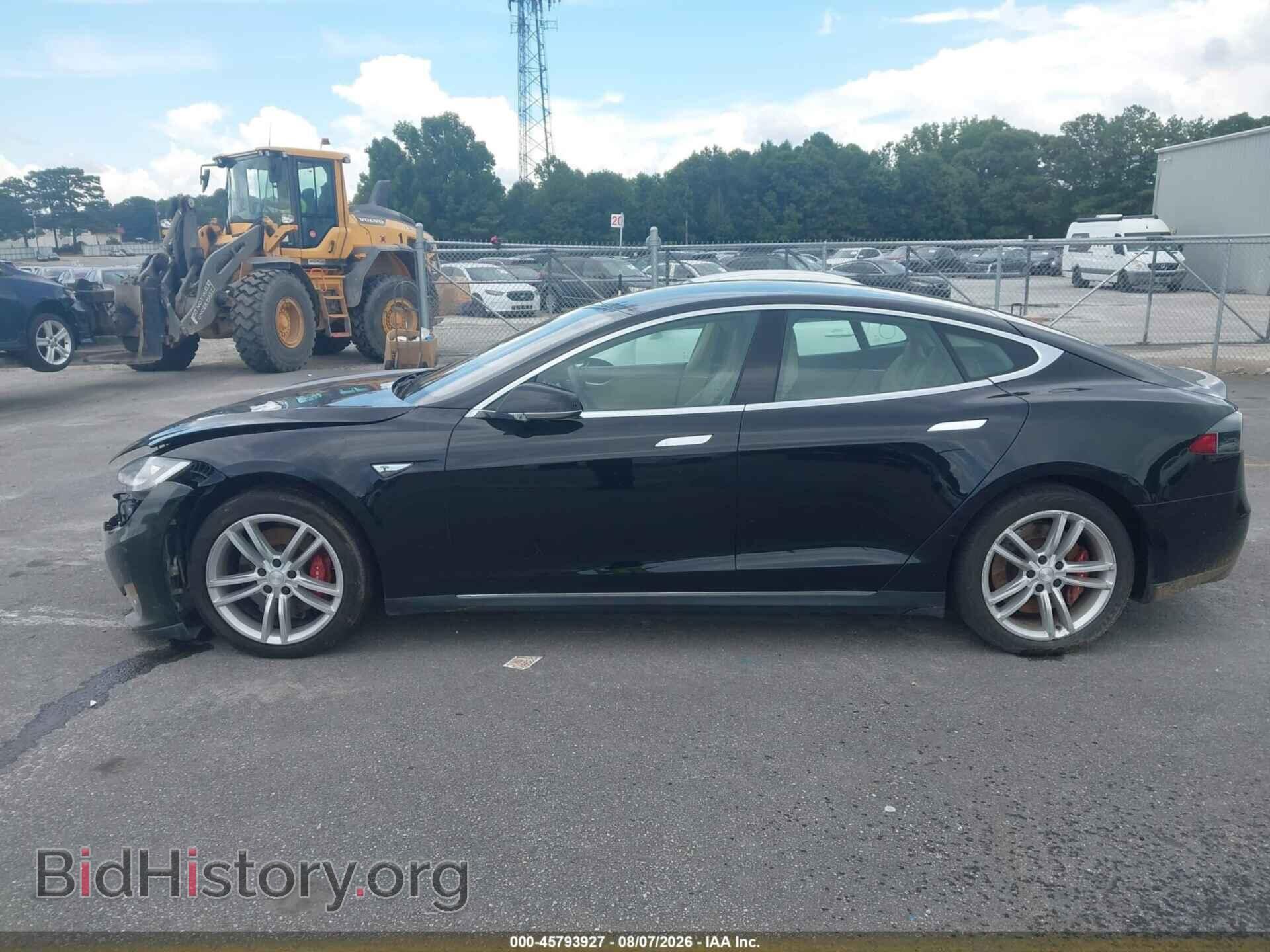 2014 TESLA MODEL S - VIN: 5YJSA1H19EFP40390 - Photo 13