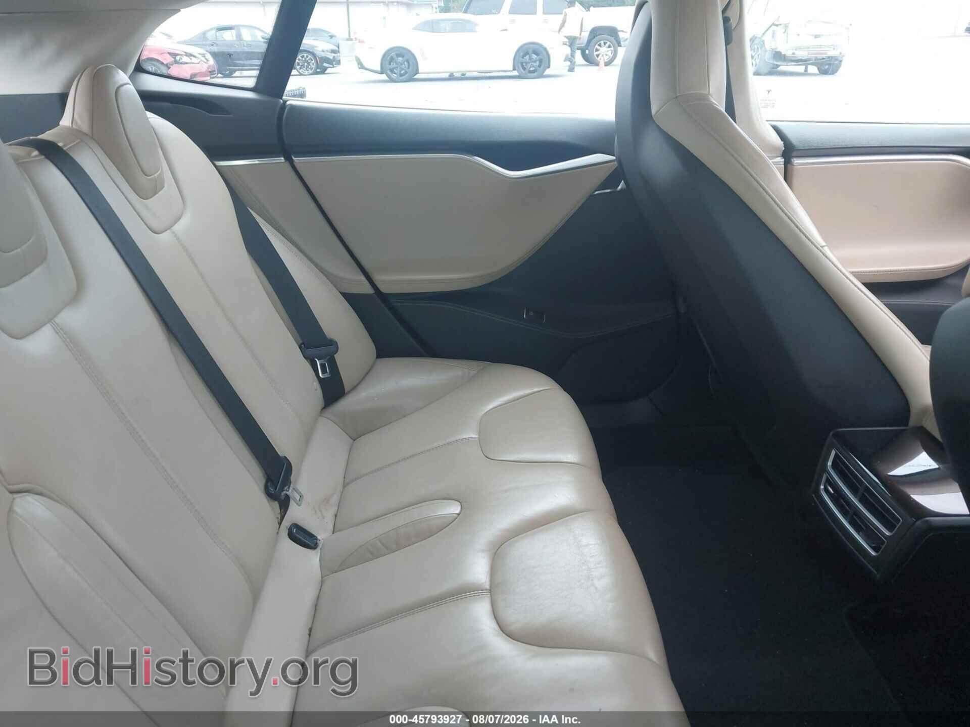 2014 TESLA MODEL S - VIN: 5YJSA1H19EFP40390 - Photo 8