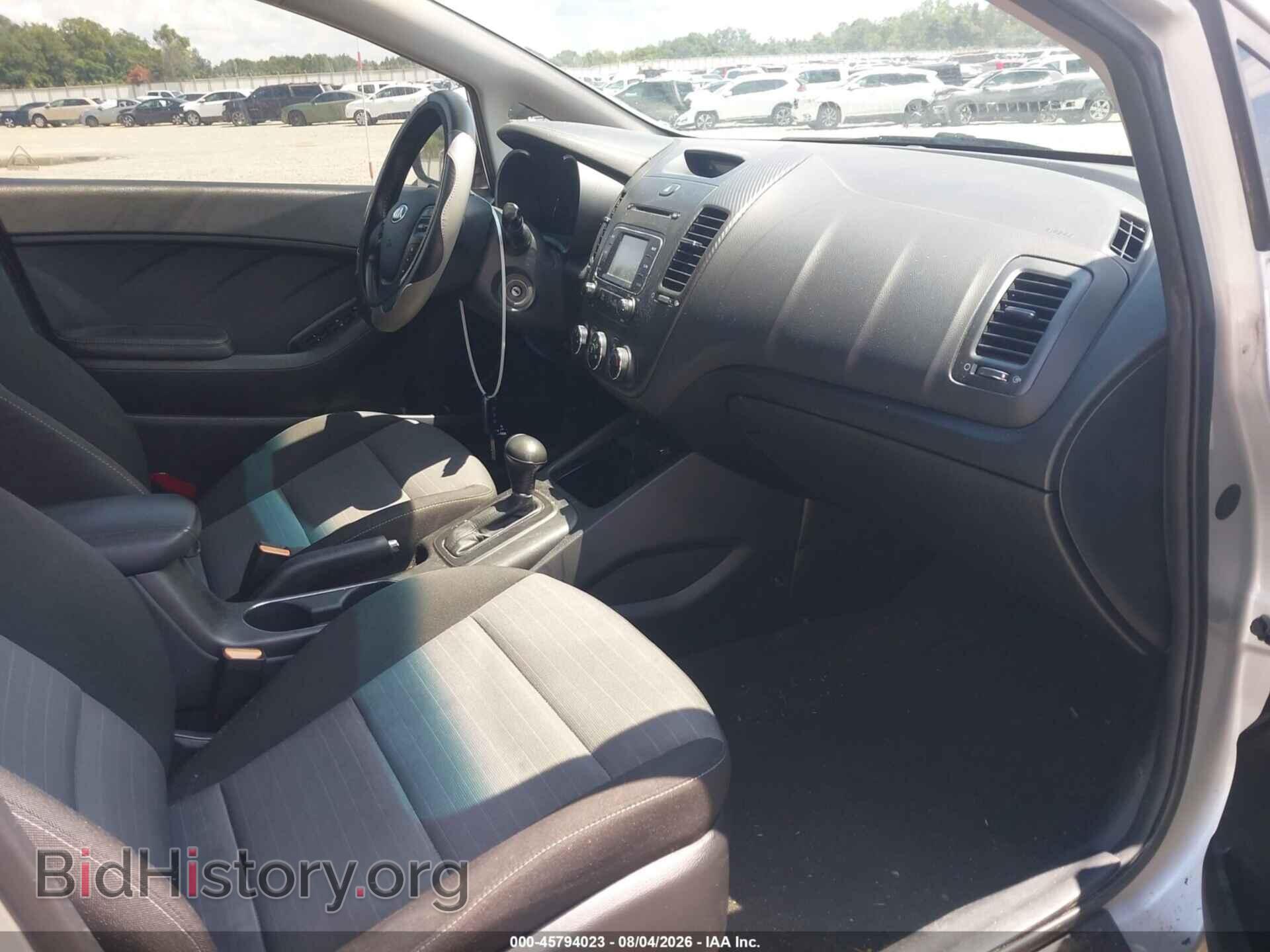 2016 KIA FORTE - VIN: KNAFX5A82G5527779 - Фото 5