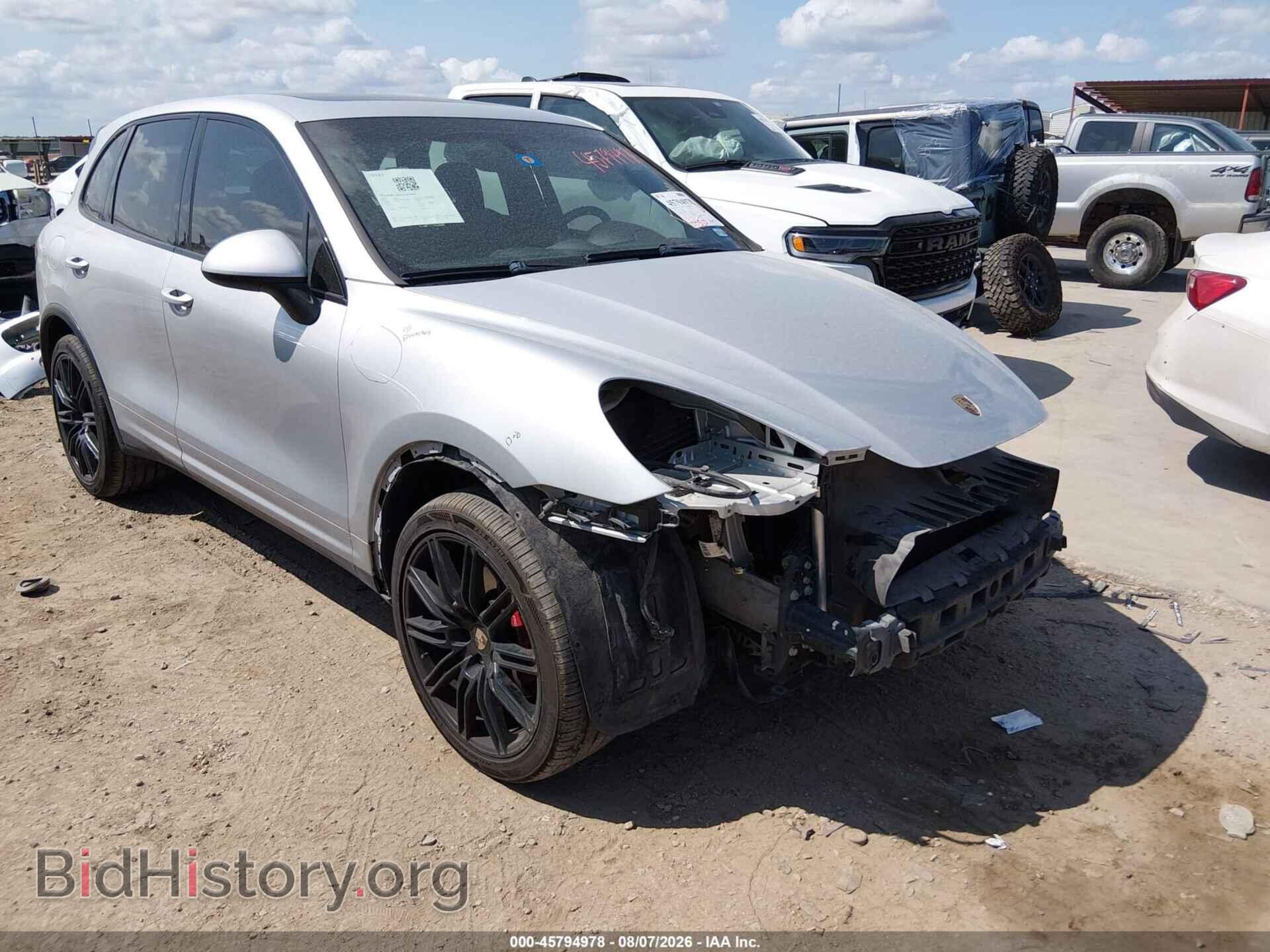 Photo WP1AB2A27CLA45819 - PORSCHE CAYENNE 2012