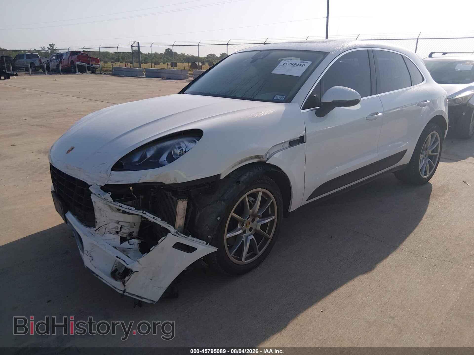 2017 PORSCHE MACAN - VIN: WP1AB2A55HLB18266 - Photo 2