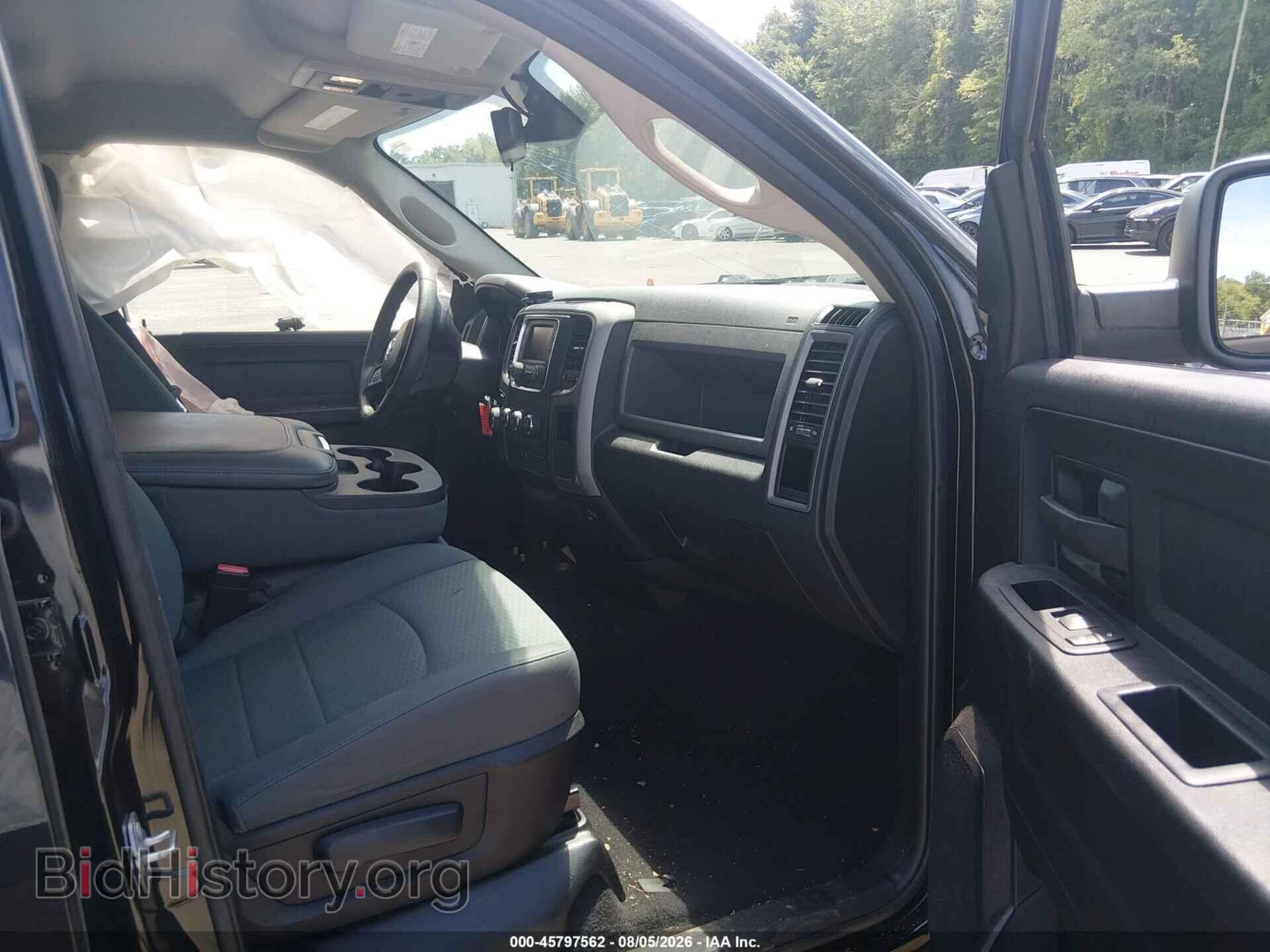 2016 RAM 1500 - VIN: 1C6RR7FT3GS192575 - Photo 5