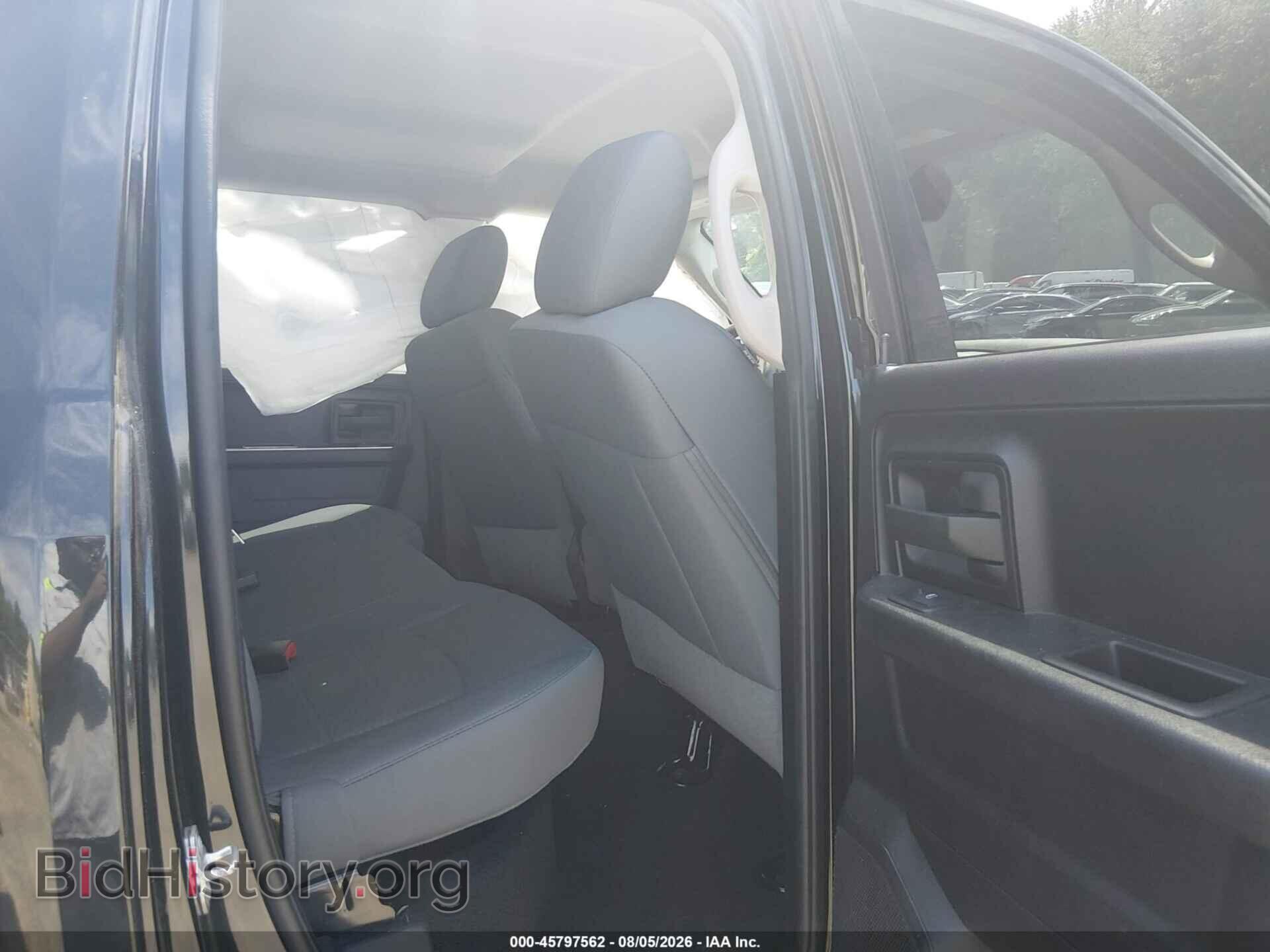 2016 RAM 1500 - VIN: 1C6RR7FT3GS192575 - Photo 8
