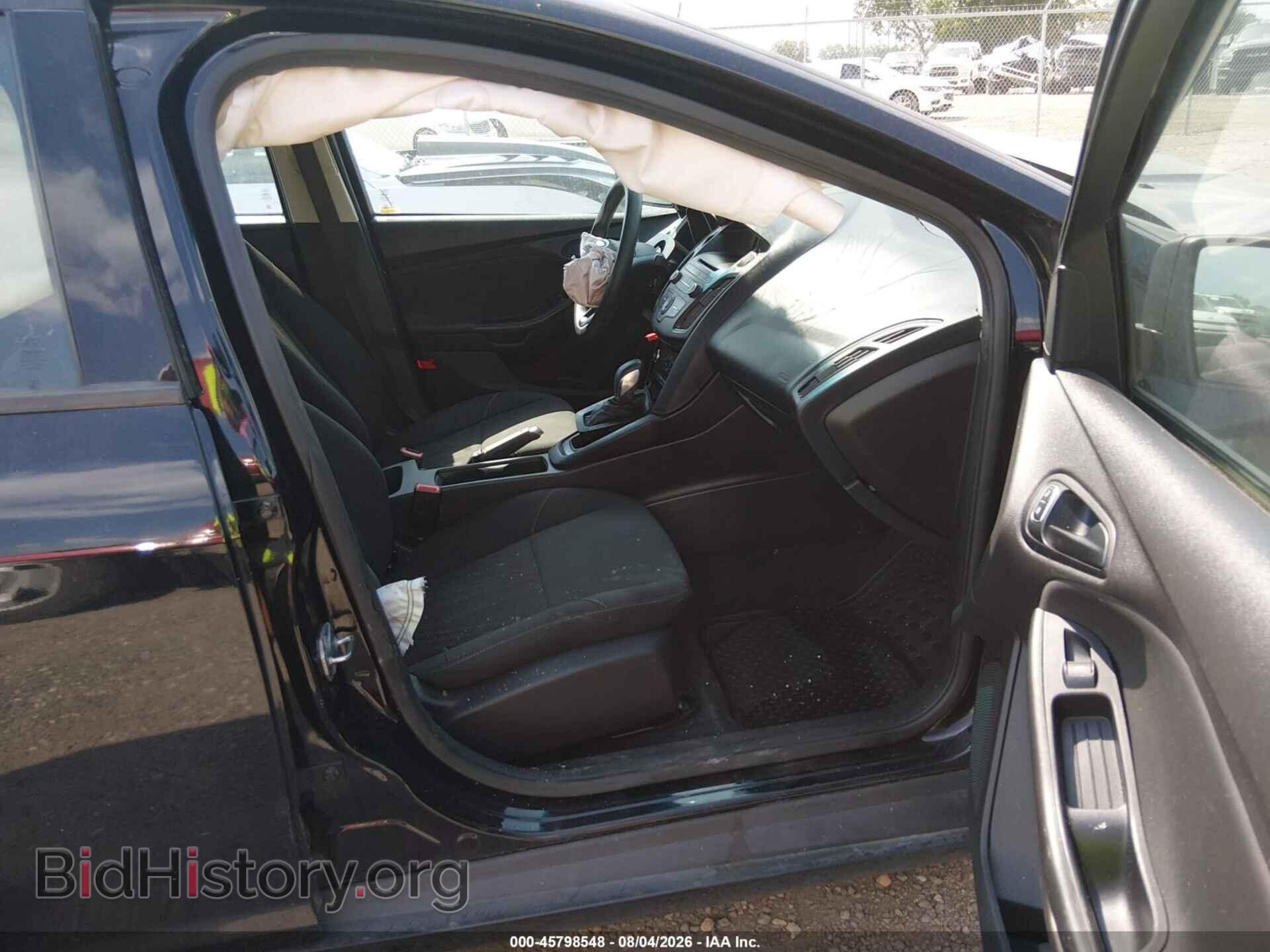 2016 FORD FOCUS - VIN: 1FADP3E21GL404495 - Photo 5