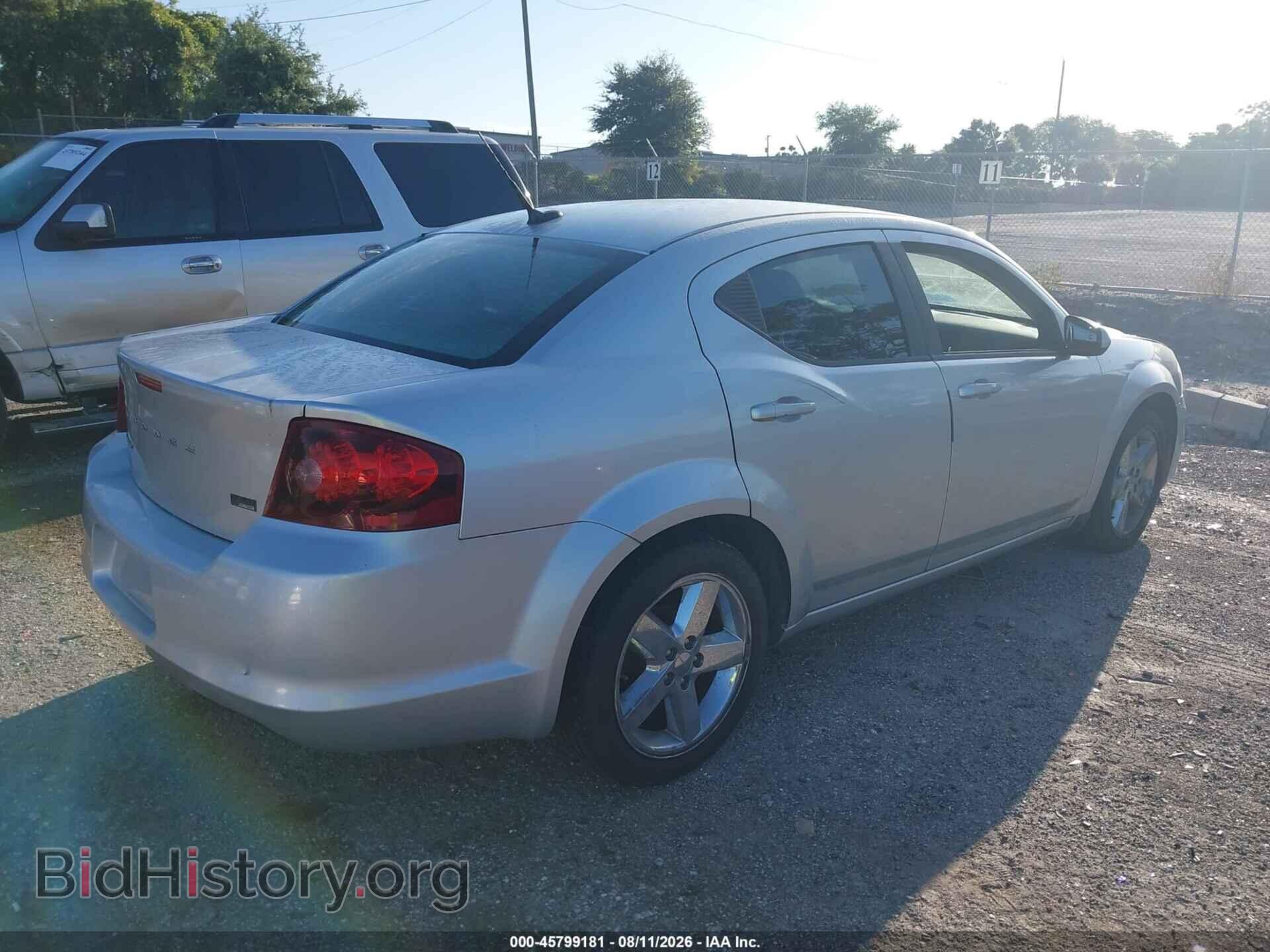 2011 DODGE AVENGER - VIN: 1B3BD2FG4BN541248 - Фото 4