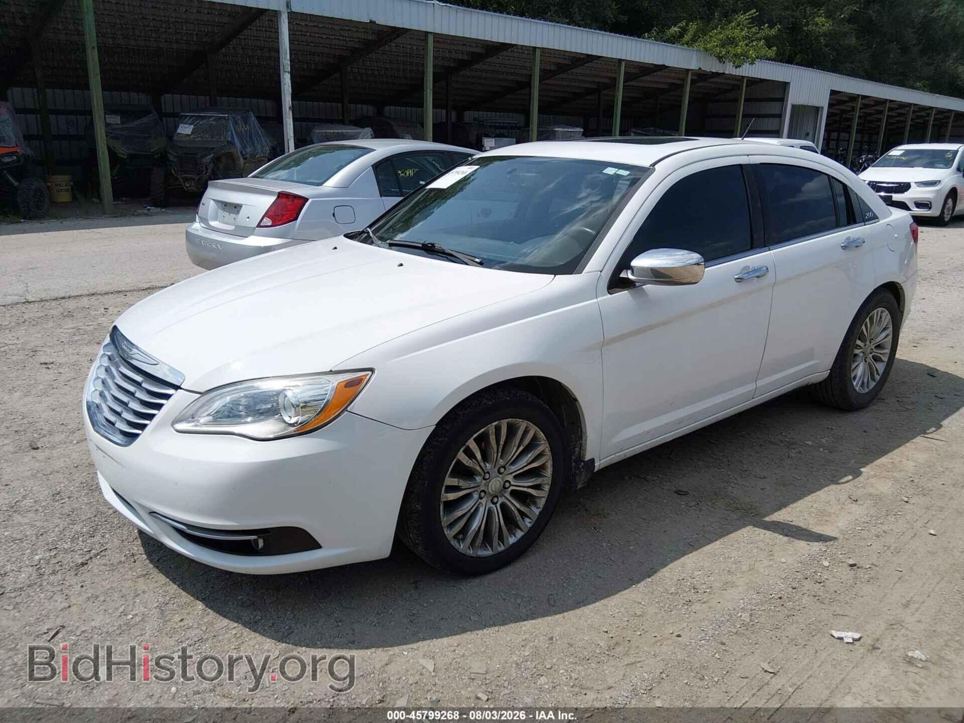 2013 CHRYSLER 200 - VIN: 1C3CCBCG4DN507036 - Photo 2