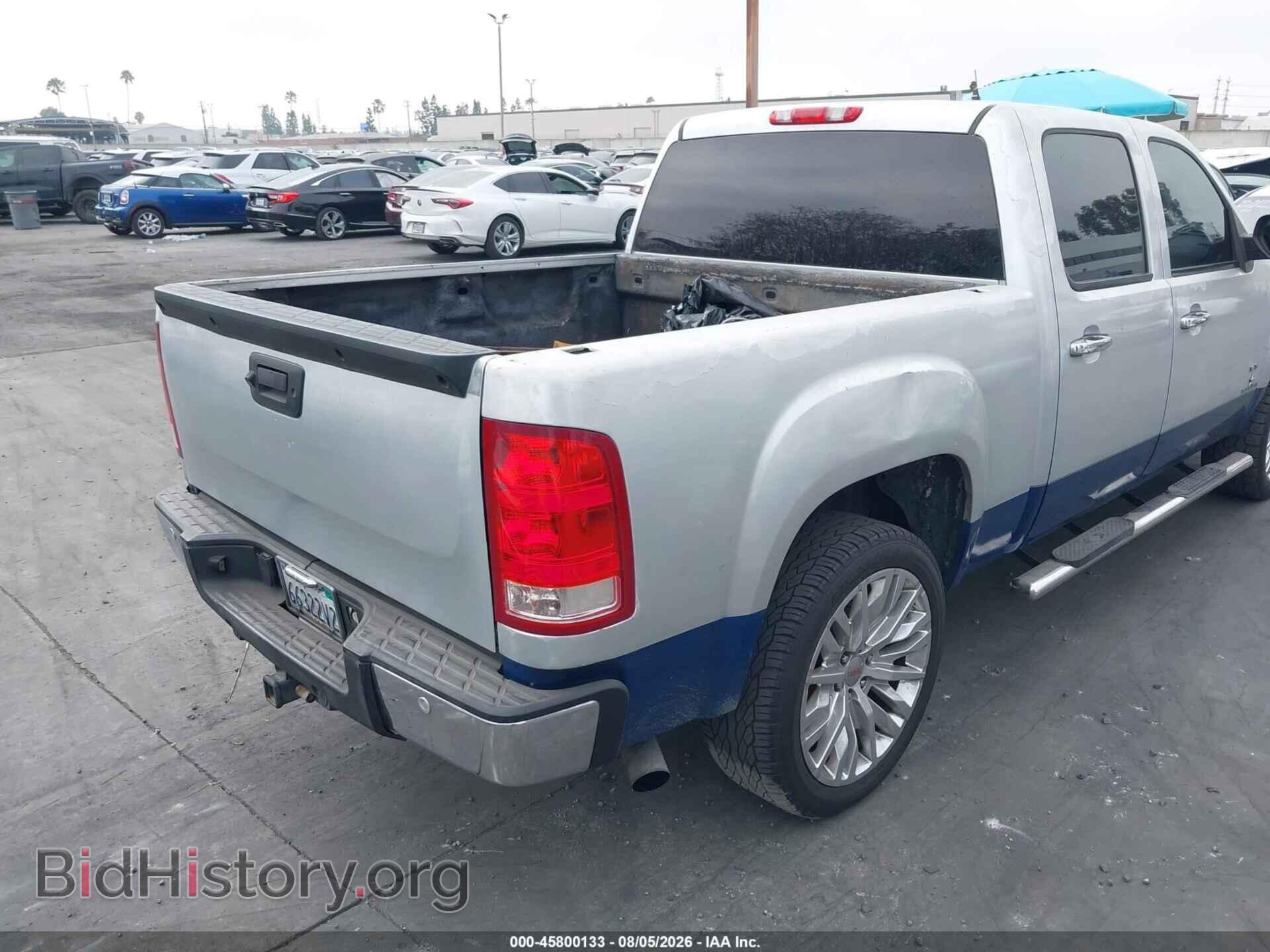 2010 GMC SIERRA 1500 - VIN: 3GTRCVE07AG208300 - Фото 4