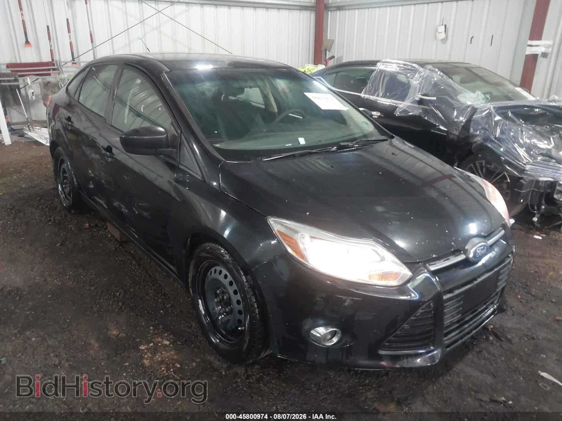 Фотография 1FAHP3F25CL148596 - FORD FOCUS 2012