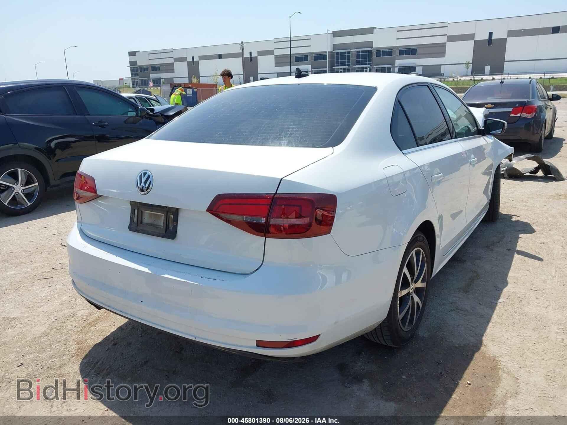 2017 VOLKSWAGEN JETTA - VIN: 3VWDB7AJ8HM291462 - Фото 4