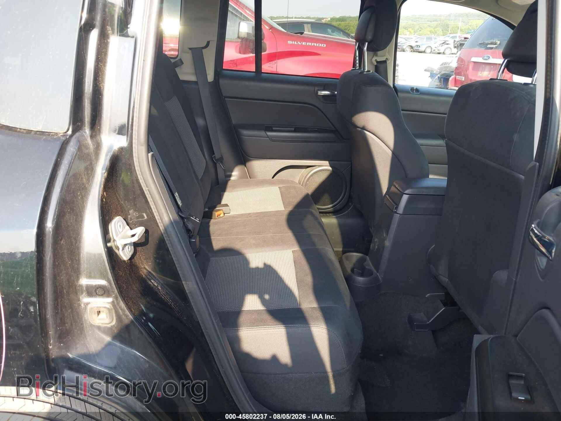 2012 JEEP COMPASS - VIN: 1C4NJCBB1CD634899 - Photo 8