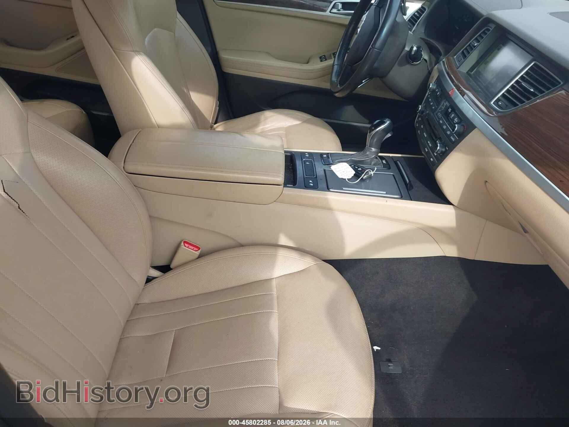 2016 HYUNDAI GENESIS - VIN: KMHGN4JE1GU120521 - Photo 5