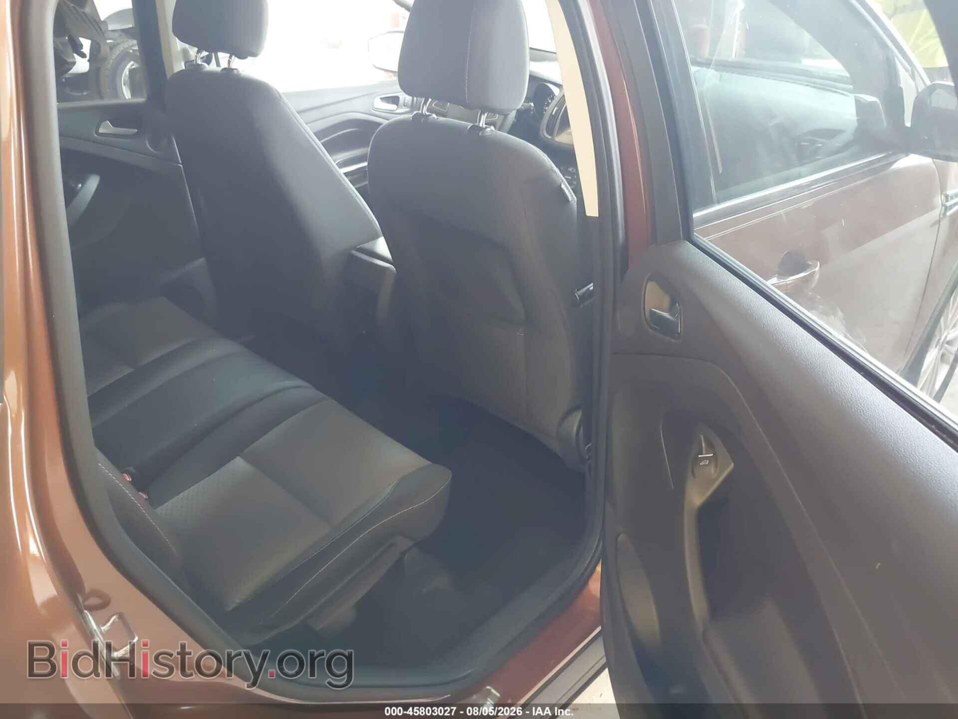 2017 FORD ESCAPE - VIN: 1FMCU9GD7HUC23893 - Photo 8