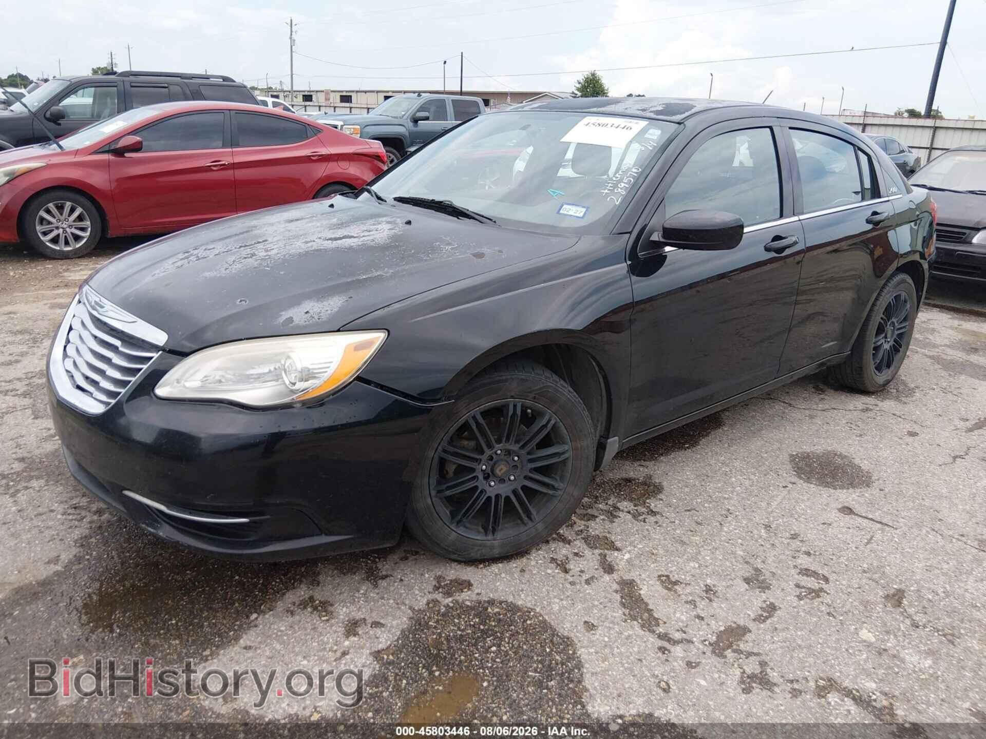 2012 CHRYSLER 200 - VIN: 1C3CCBAB9CN289570 - Фото 2