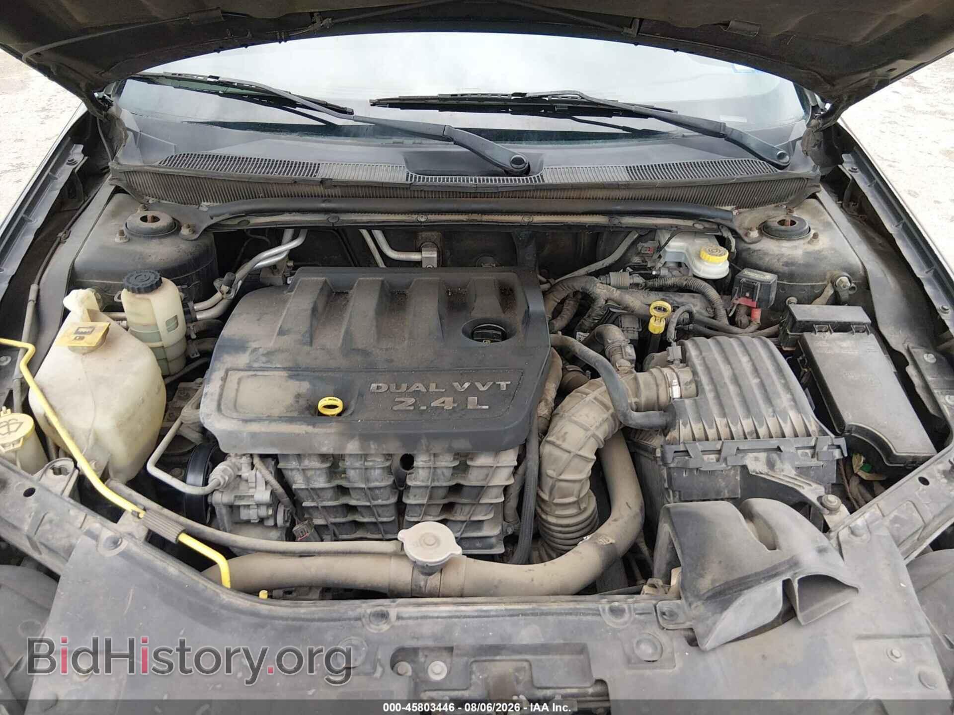 2012 CHRYSLER 200 - VIN: 1C3CCBAB9CN289570 - Фото 10