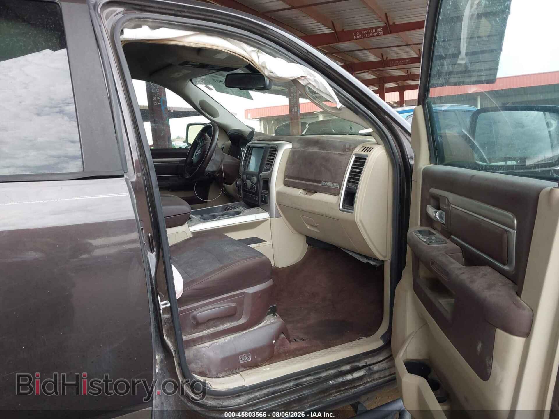 2017 RAM 1500 - VIN: 3C6RR7LT6HG525588 - Фото 5