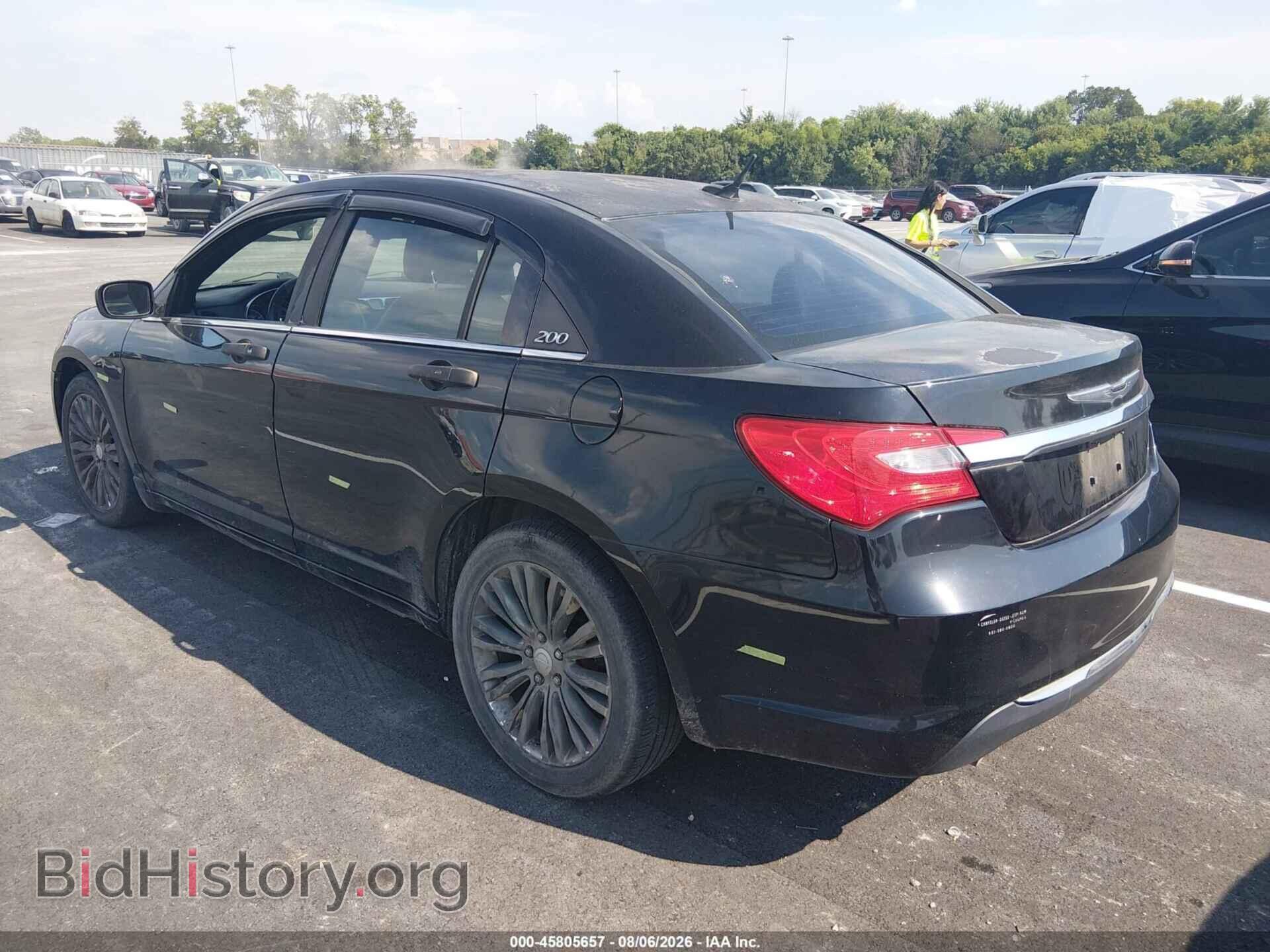 2011 CHRYSLER 200 - VIN: 1C3BC2FG1BN607289 - Фото 3