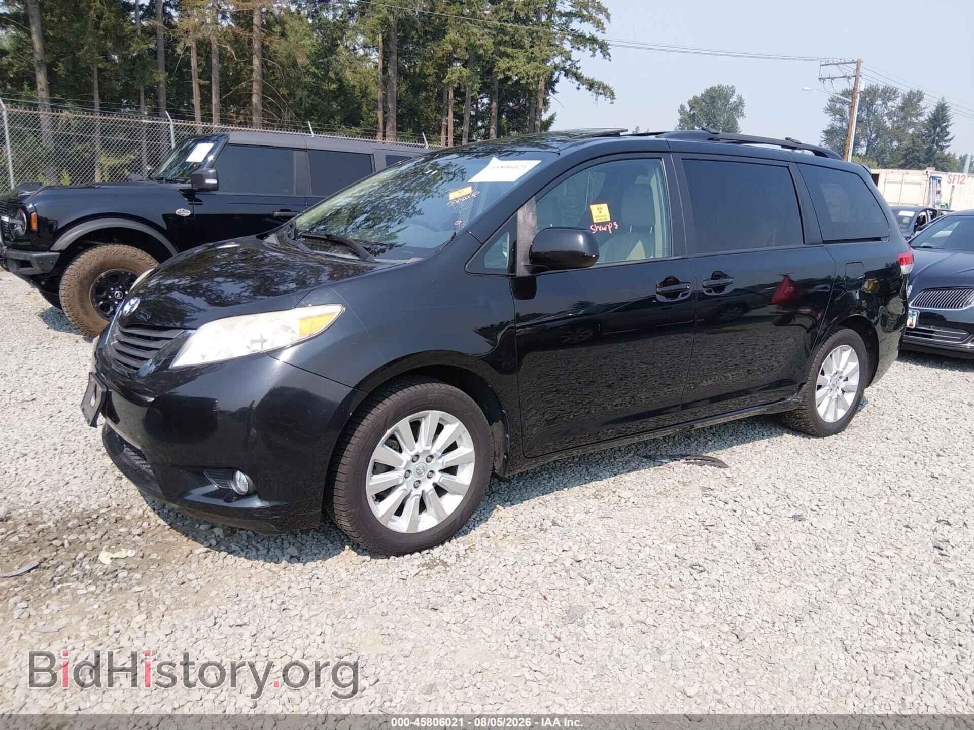 2013 TOYOTA SIENNA - VIN: 5TDDK3DC8DS063349 - Photo 2