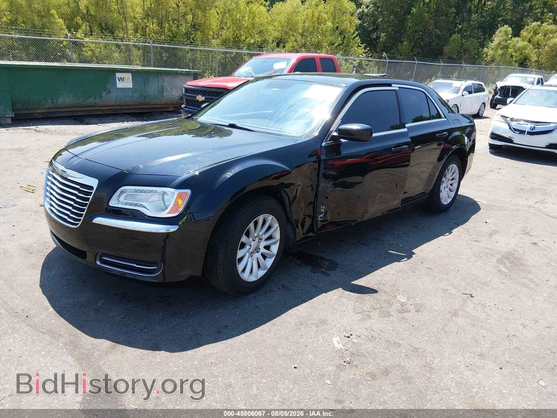 2014 CHRYSLER 300 - VIN: 2C3CCAAG6EH327192 - Photo 2