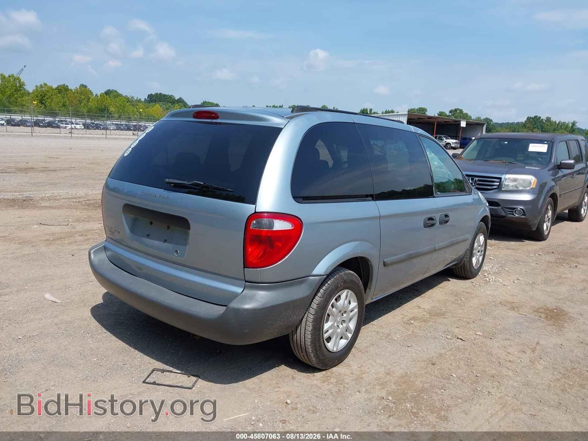 2005 DODGE CARAVAN - VIN: 1D4GP25RX5B388429 - Photo 4