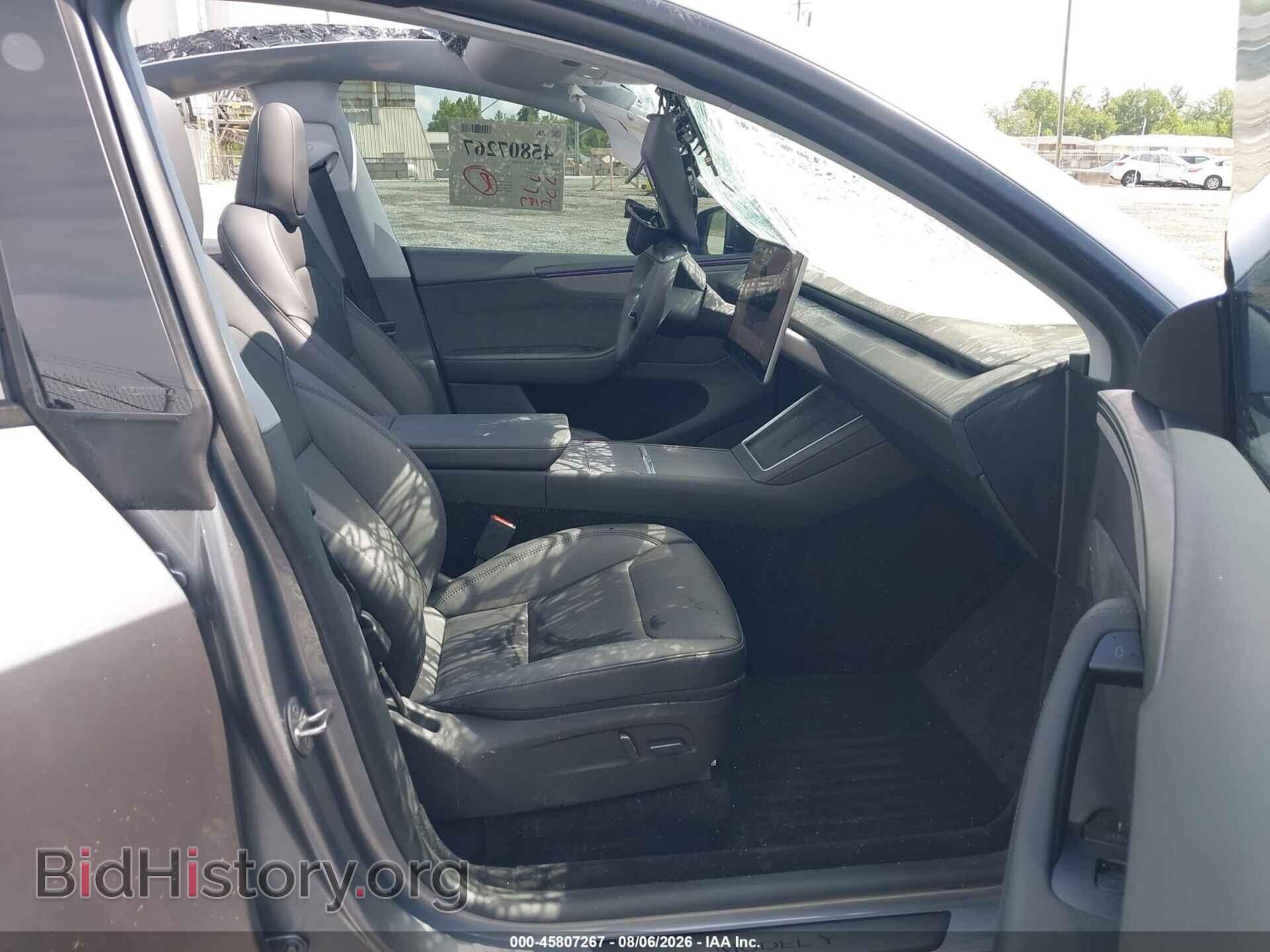 2026 TESLA MODEL Y - VIN: 7SAYGDEDXTA467546 - Photo 5