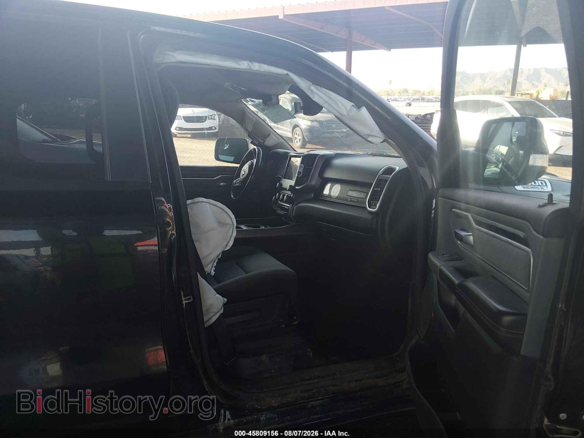 2020 RAM 1500 - VIN: 1C6SRFBTXLN253673 - Photo 5