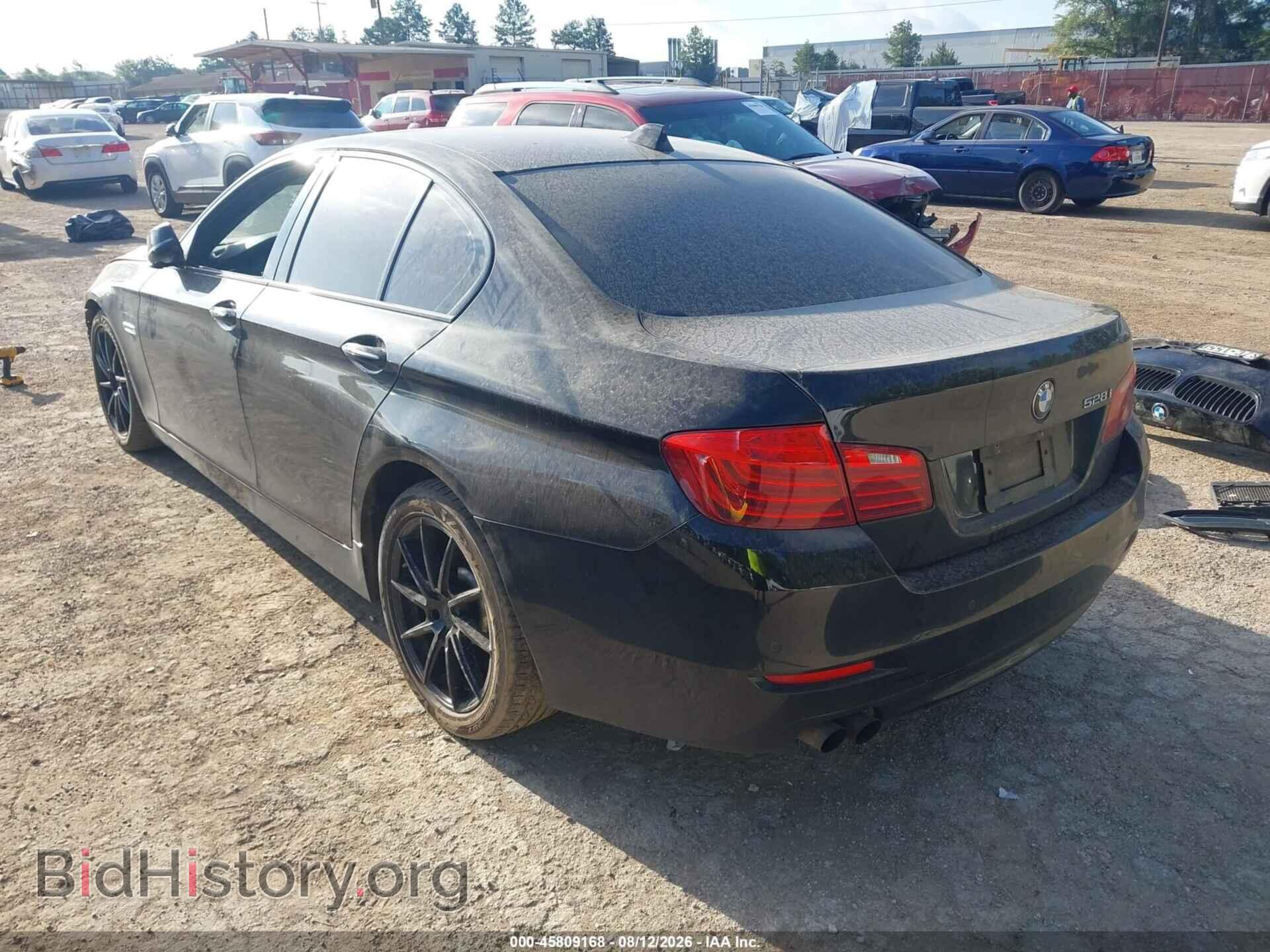 2016 BMW 528I - VIN: WBA5A5C50GG347186 - Photo 3