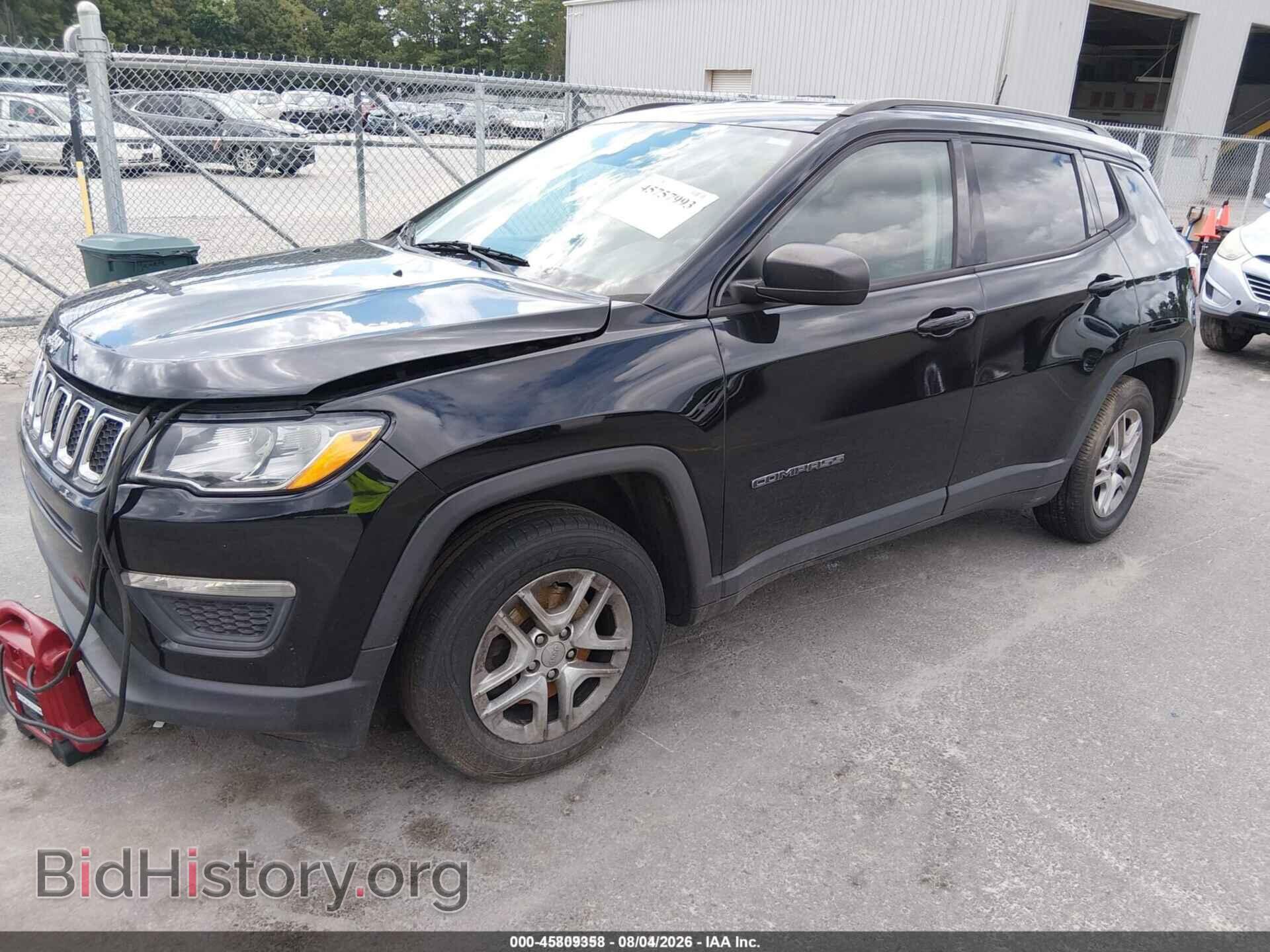 2018 JEEP COMPASS - VIN: 3C4NJCAB7JT411257 - Фото 2
