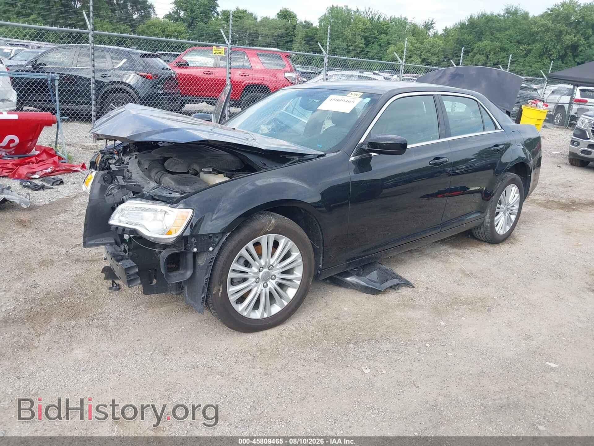 2014 CHRYSLER 300 - VIN: 2C3CCARG0EH328066 - Photo 2