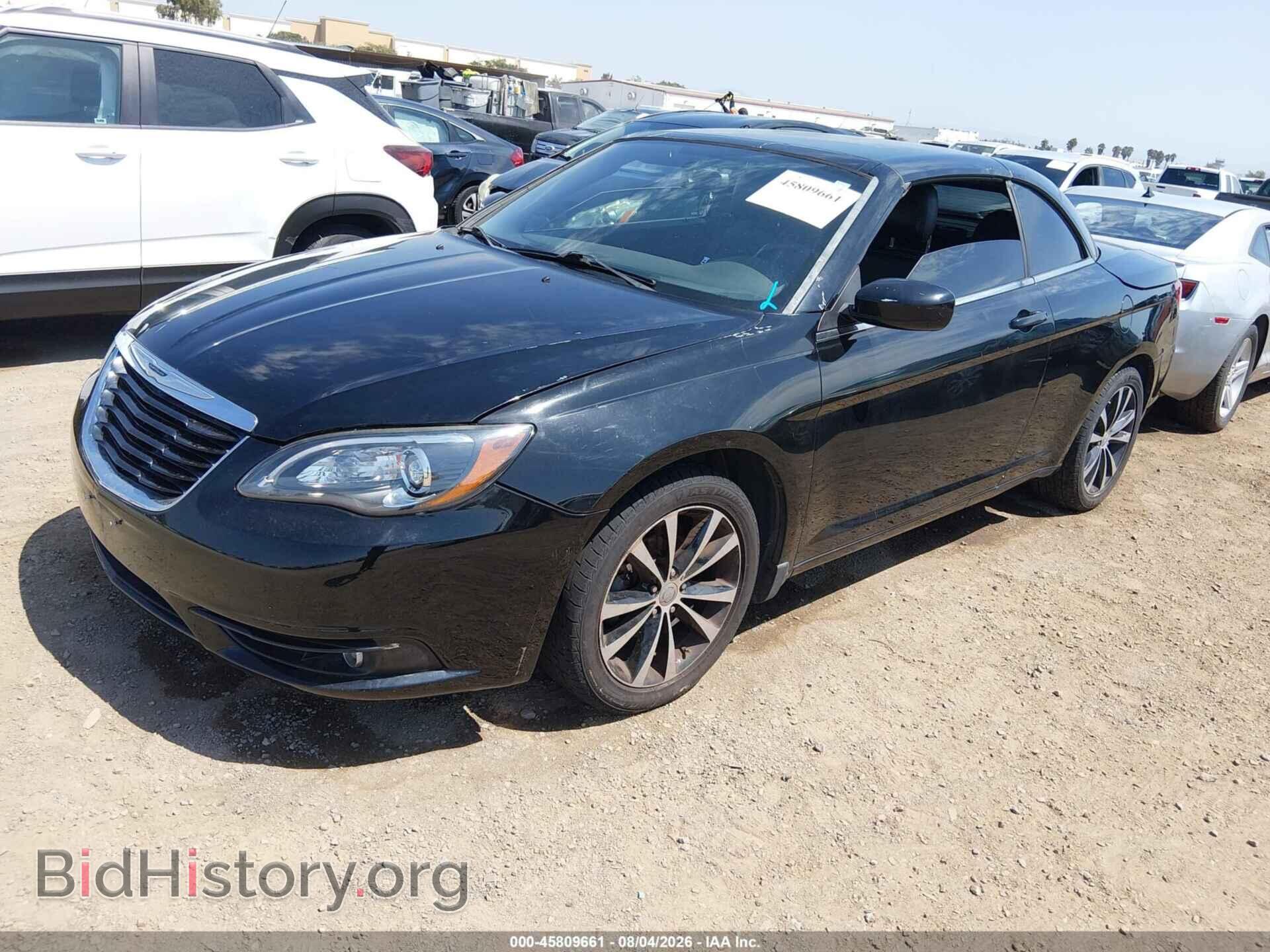 2012 CHRYSLER 200 - VIN: 1C3BCBGG3CN174137 - Фото 2
