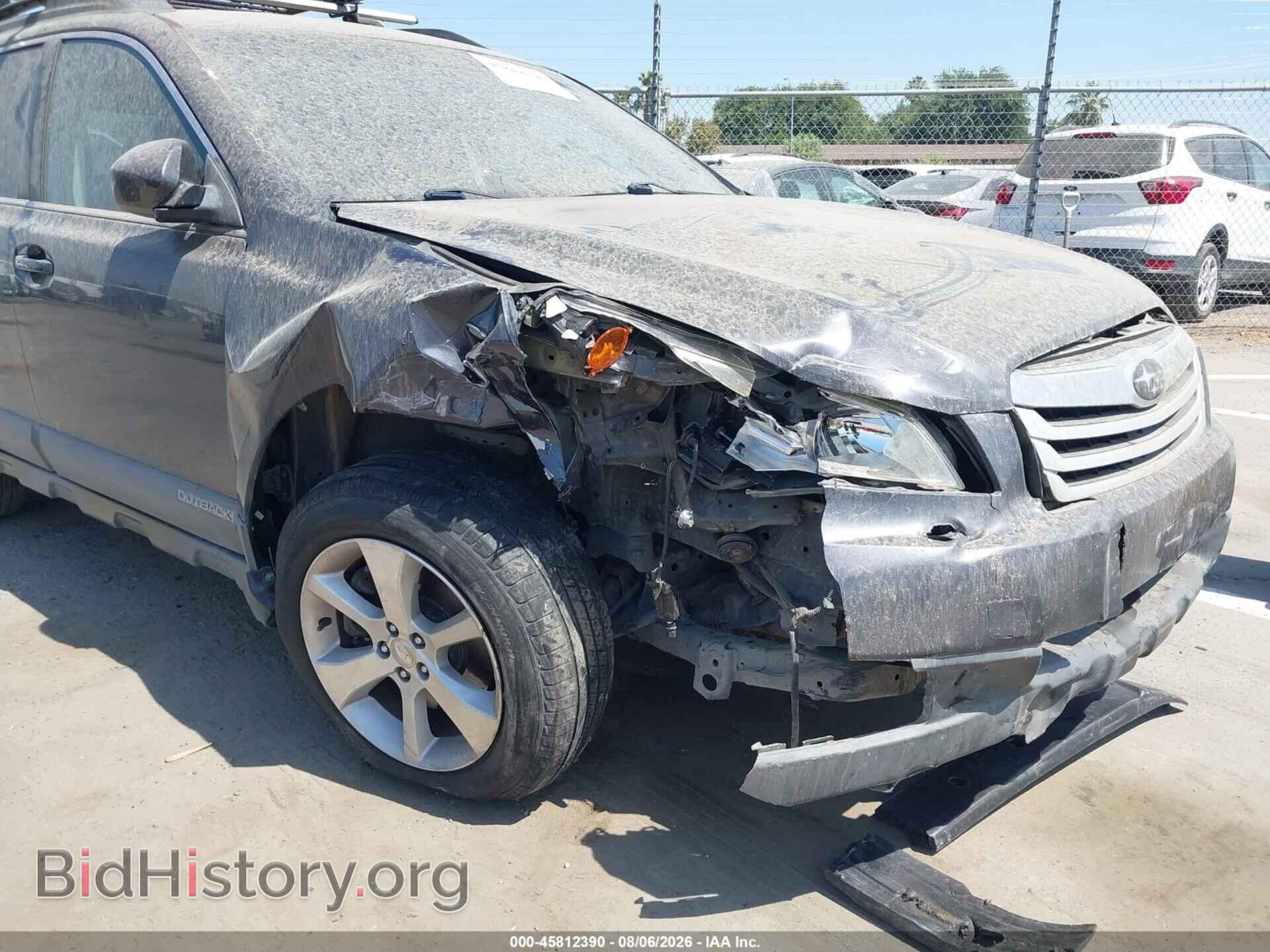 2011 SUBARU OUTBACK - VIN: 454BRBCC3B3324931 - Photo 6