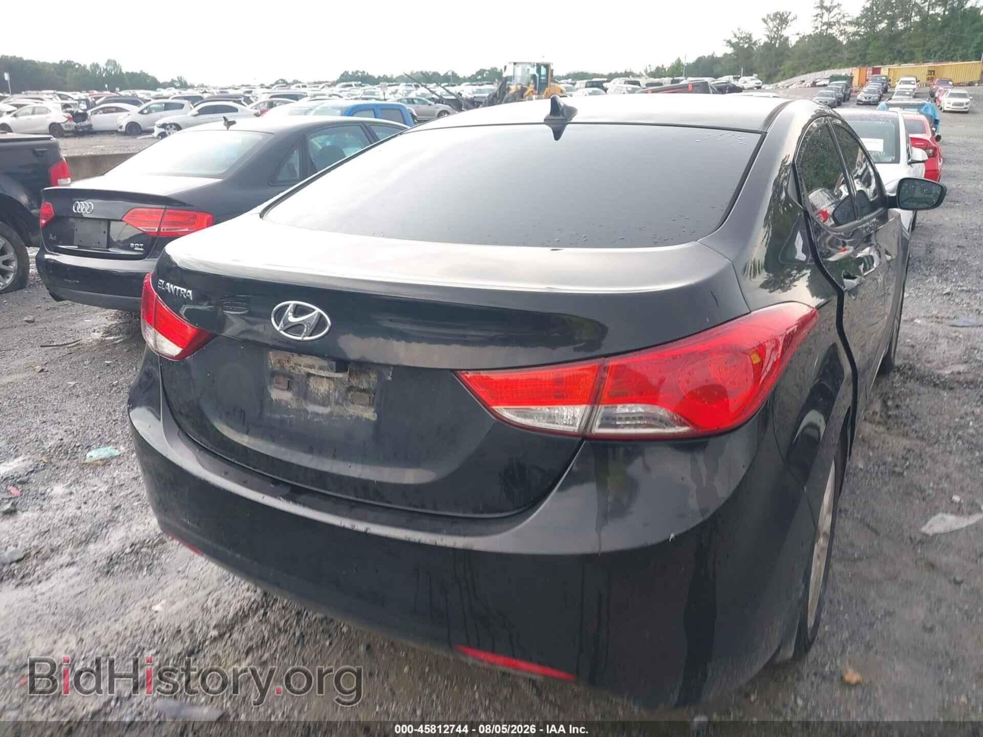 2013 HYUNDAI ELANTRA - VIN: KMHDH4AE2DU933453 - Фото 4