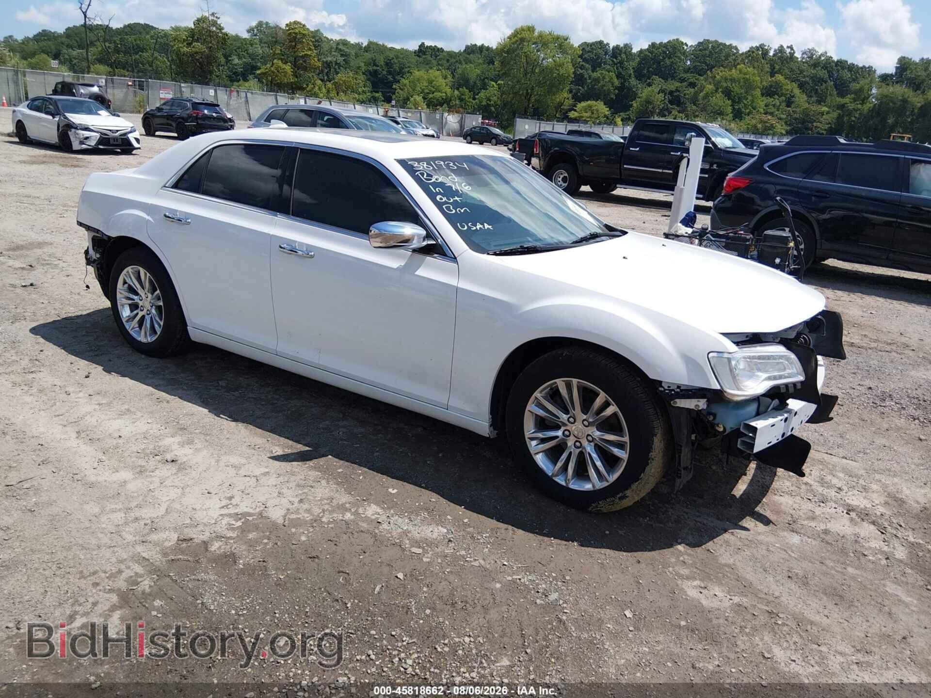 Фотография 2C3CCAEG2HH663081 - CHRYSLER 300C 2017